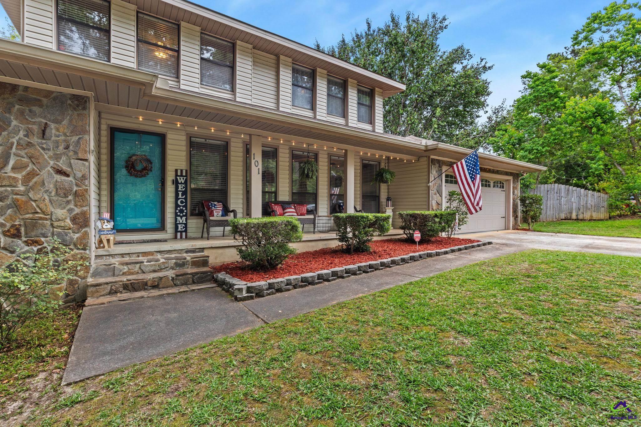101 N LECONTE