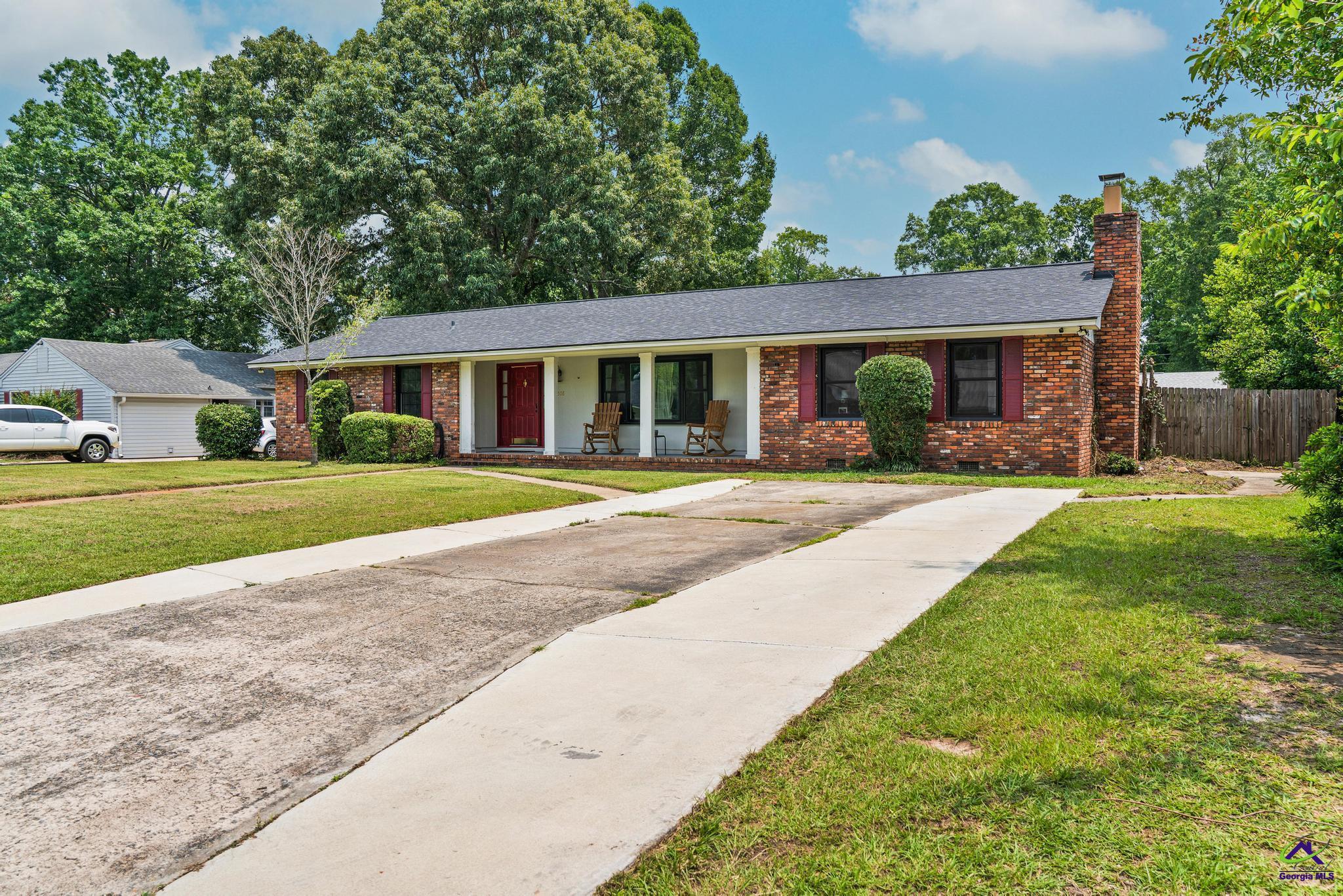 1508 Windsor Road