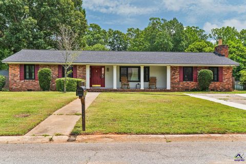 1508 Windsor Road Perry GA 31069
