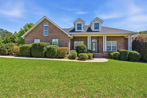 104 Henry Drive Gray GA 31030