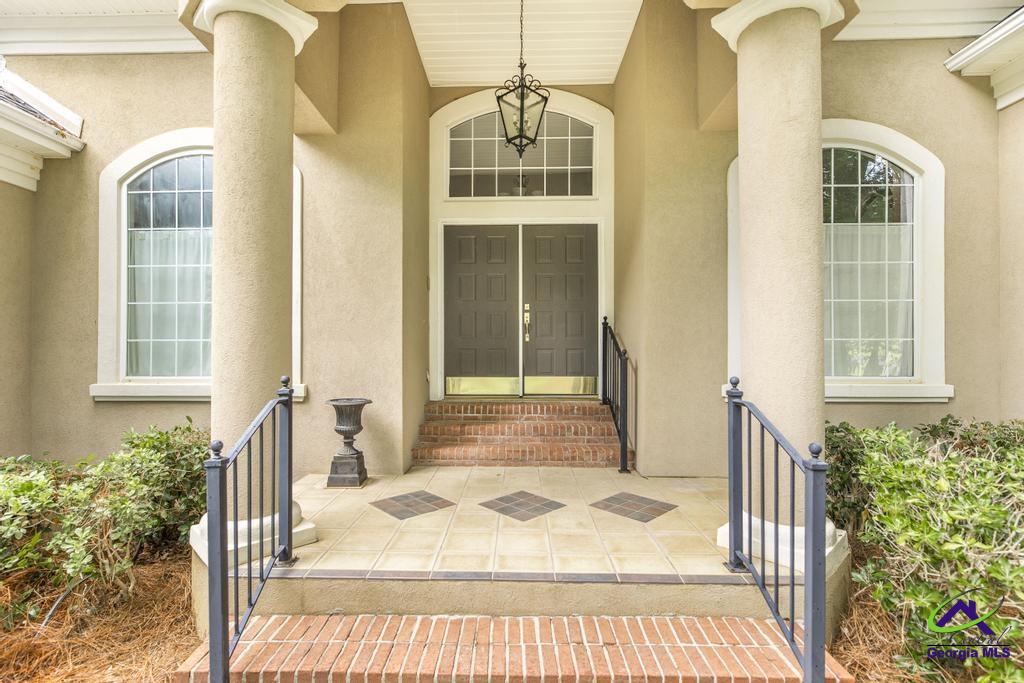 100 Honeysuckle Drive
