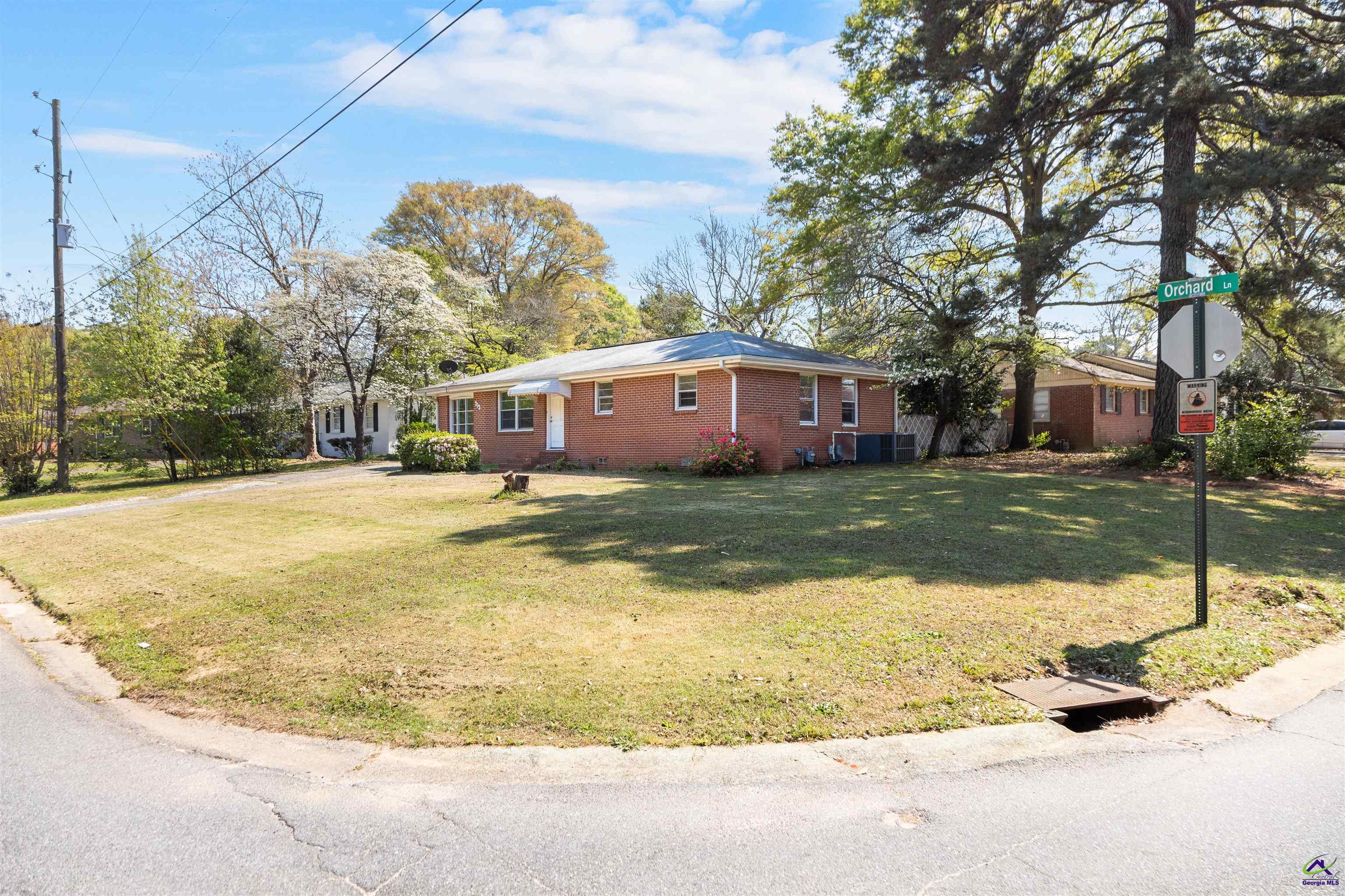 313 Orchard Lane