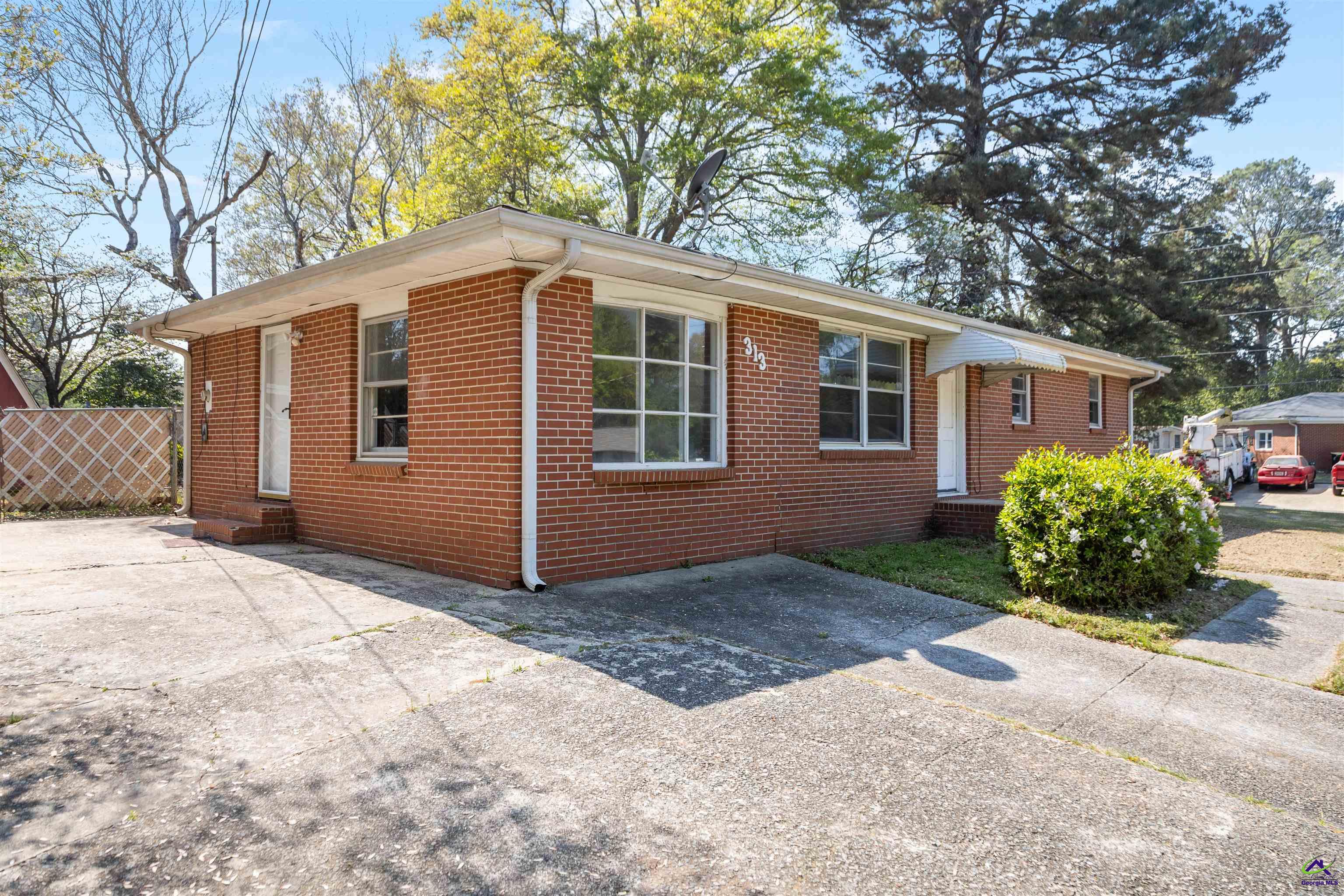 313 Orchard Lane