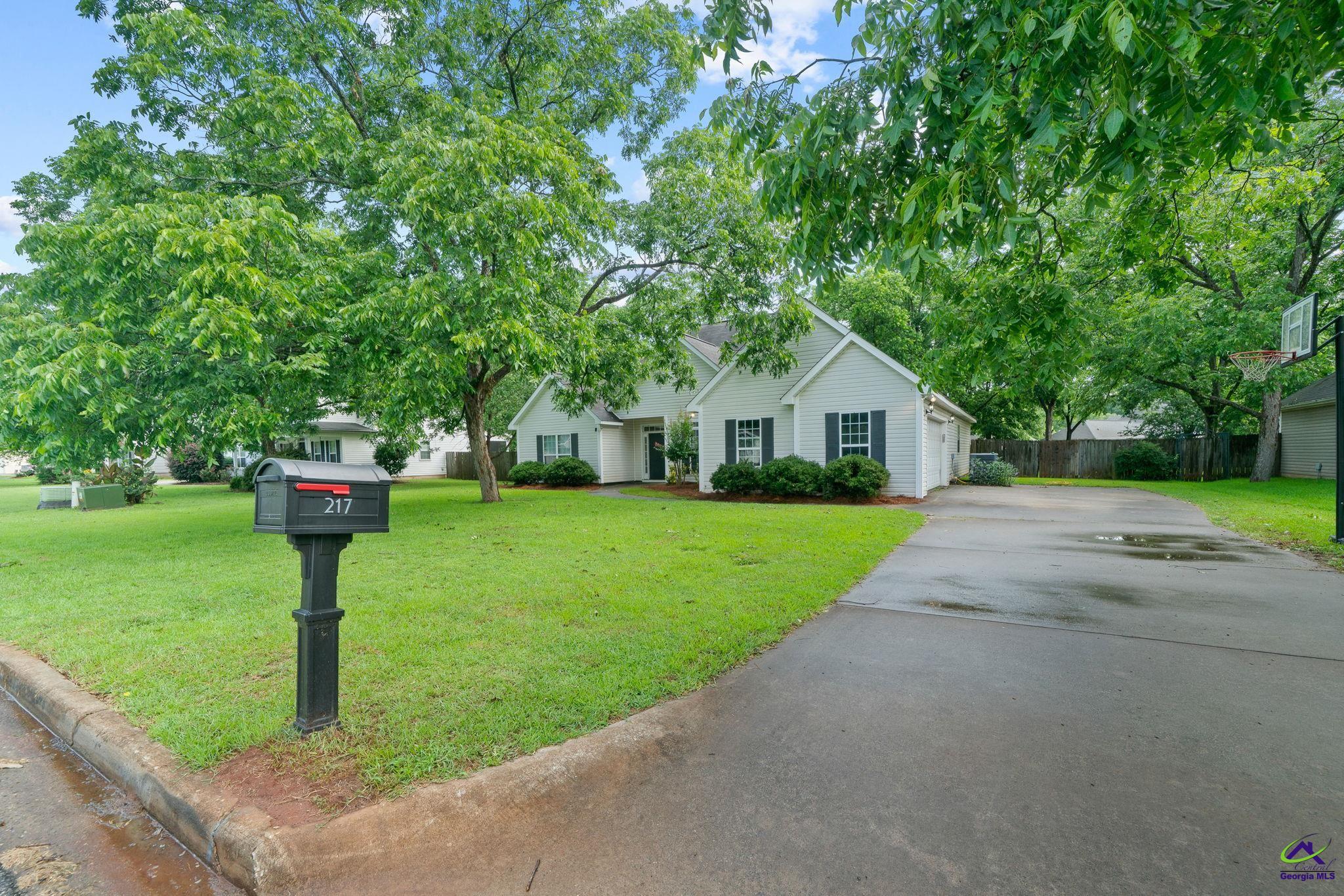 217 Duke Lane