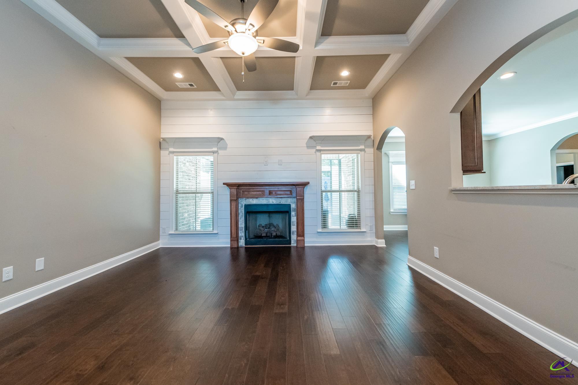 222 Rustic Live Oak Trail