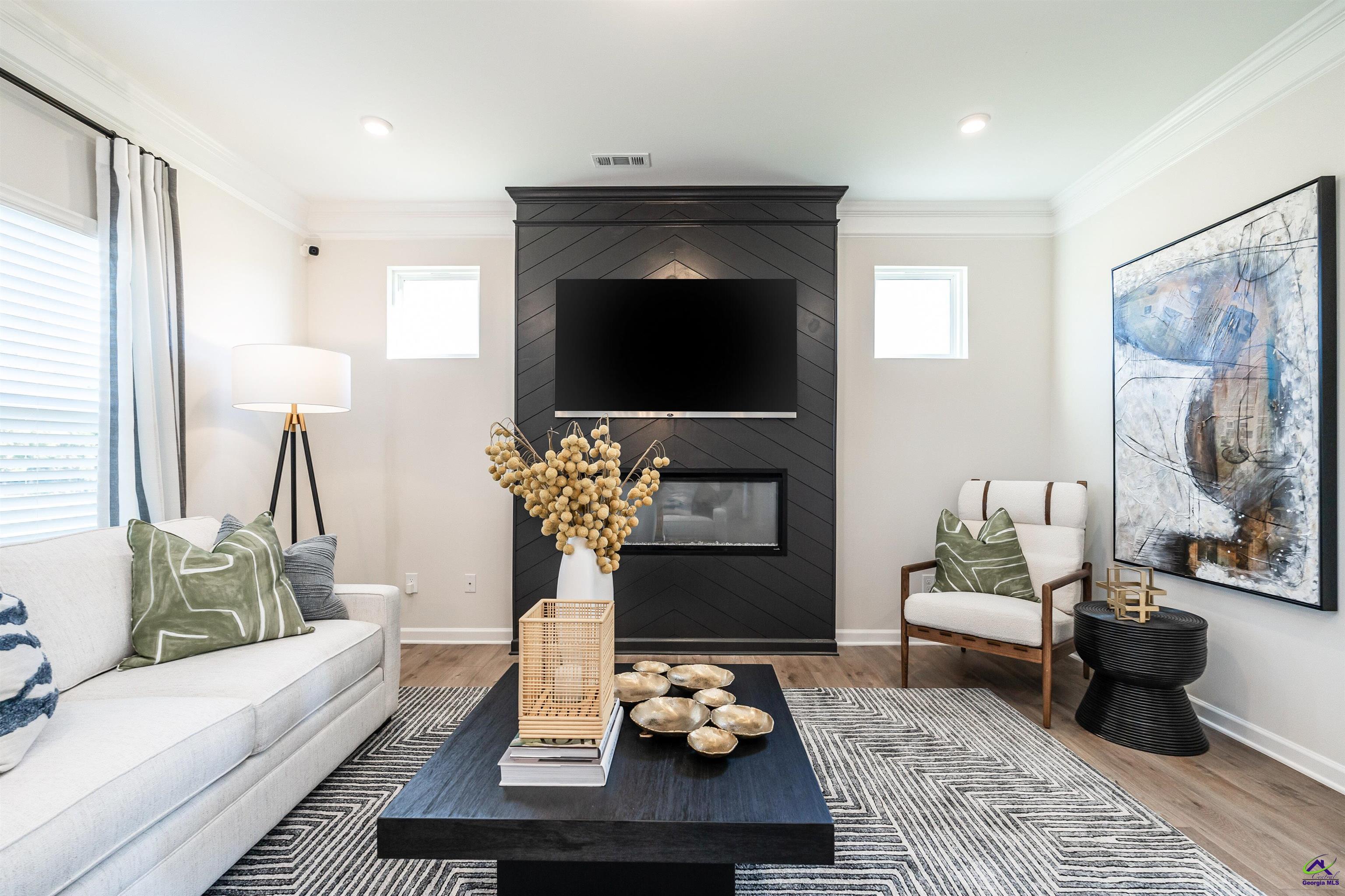 245 Shantz Way