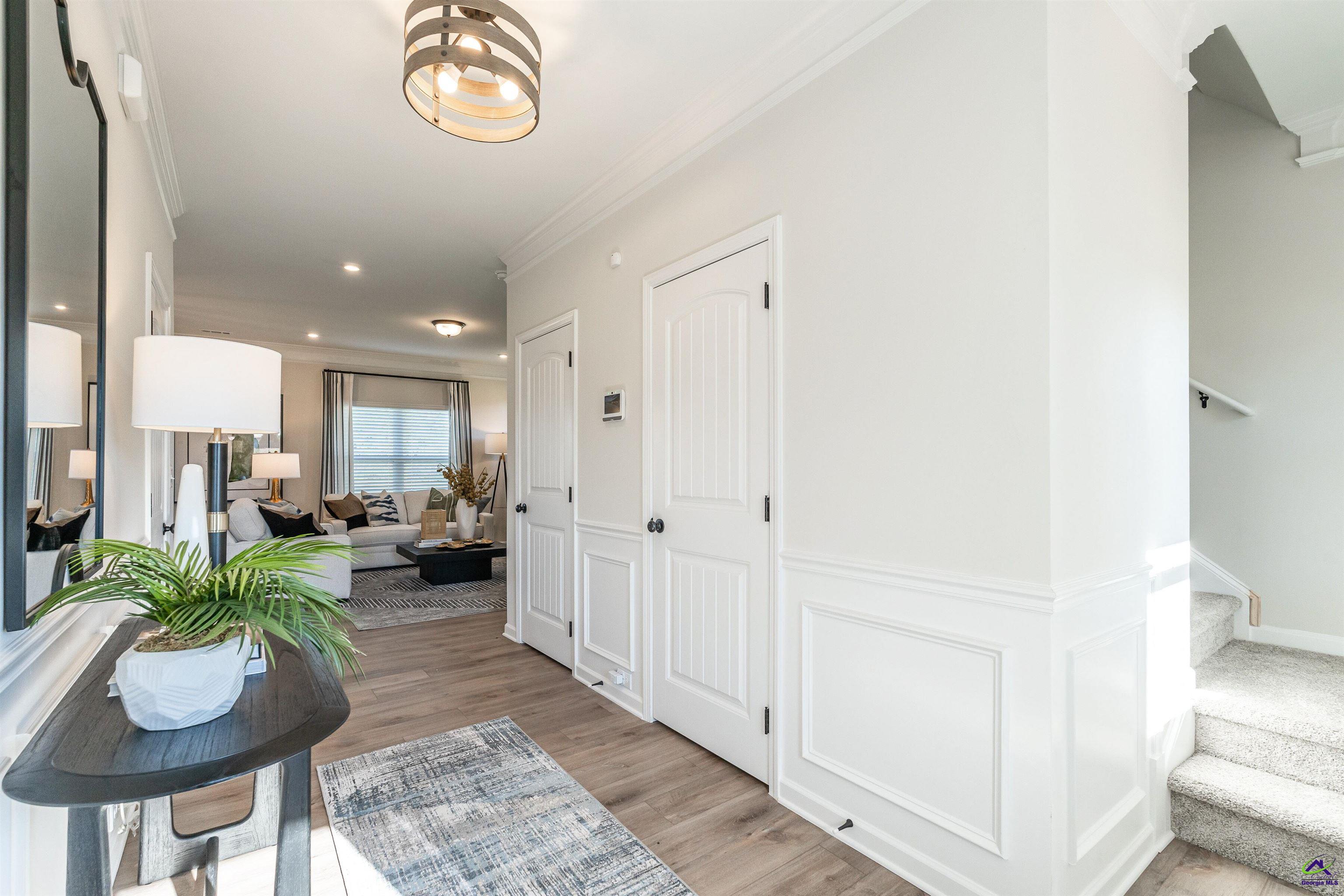 245 Shantz Way