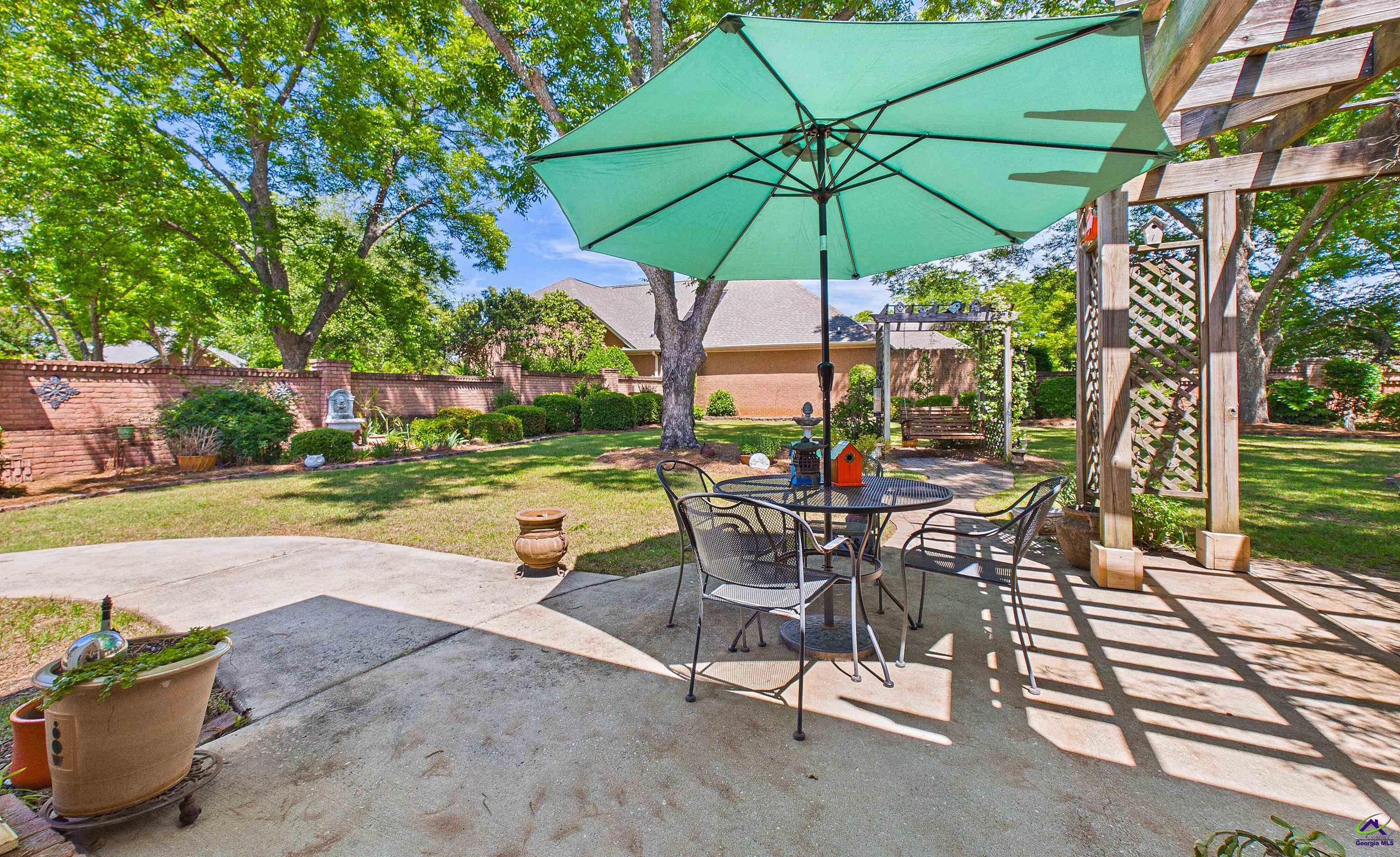 110 Bartlett Way
