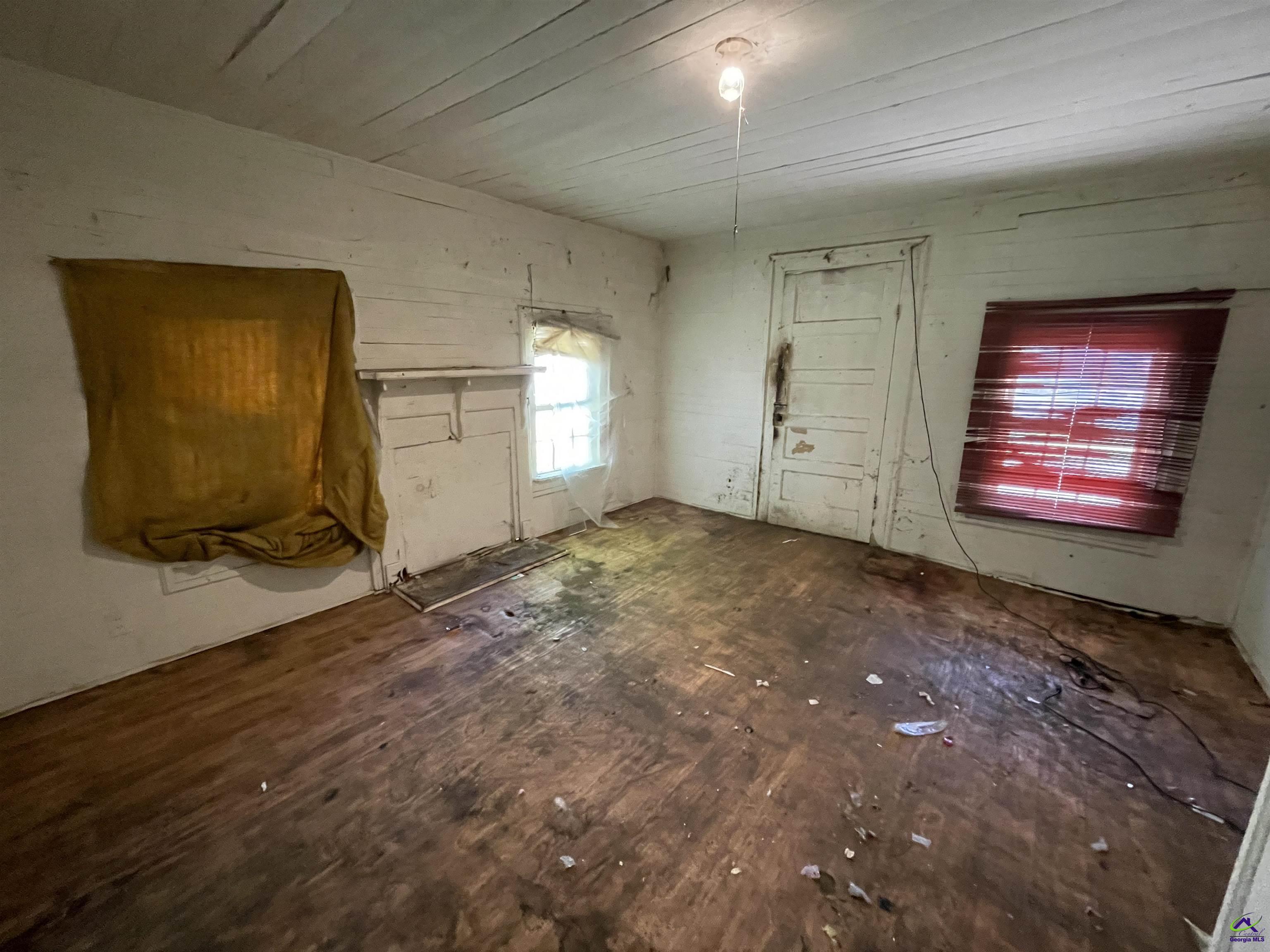 129 N Seventh Street