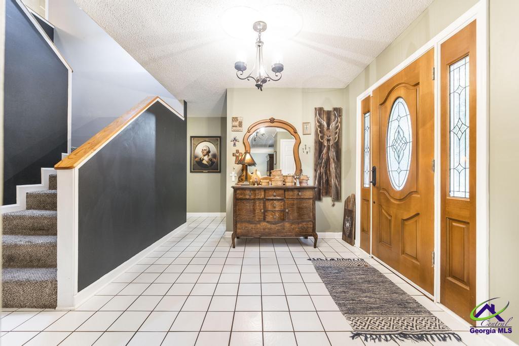 422 Wexford Cir