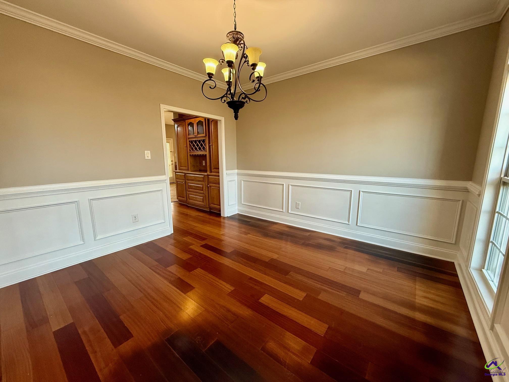 106 Bretwood Court