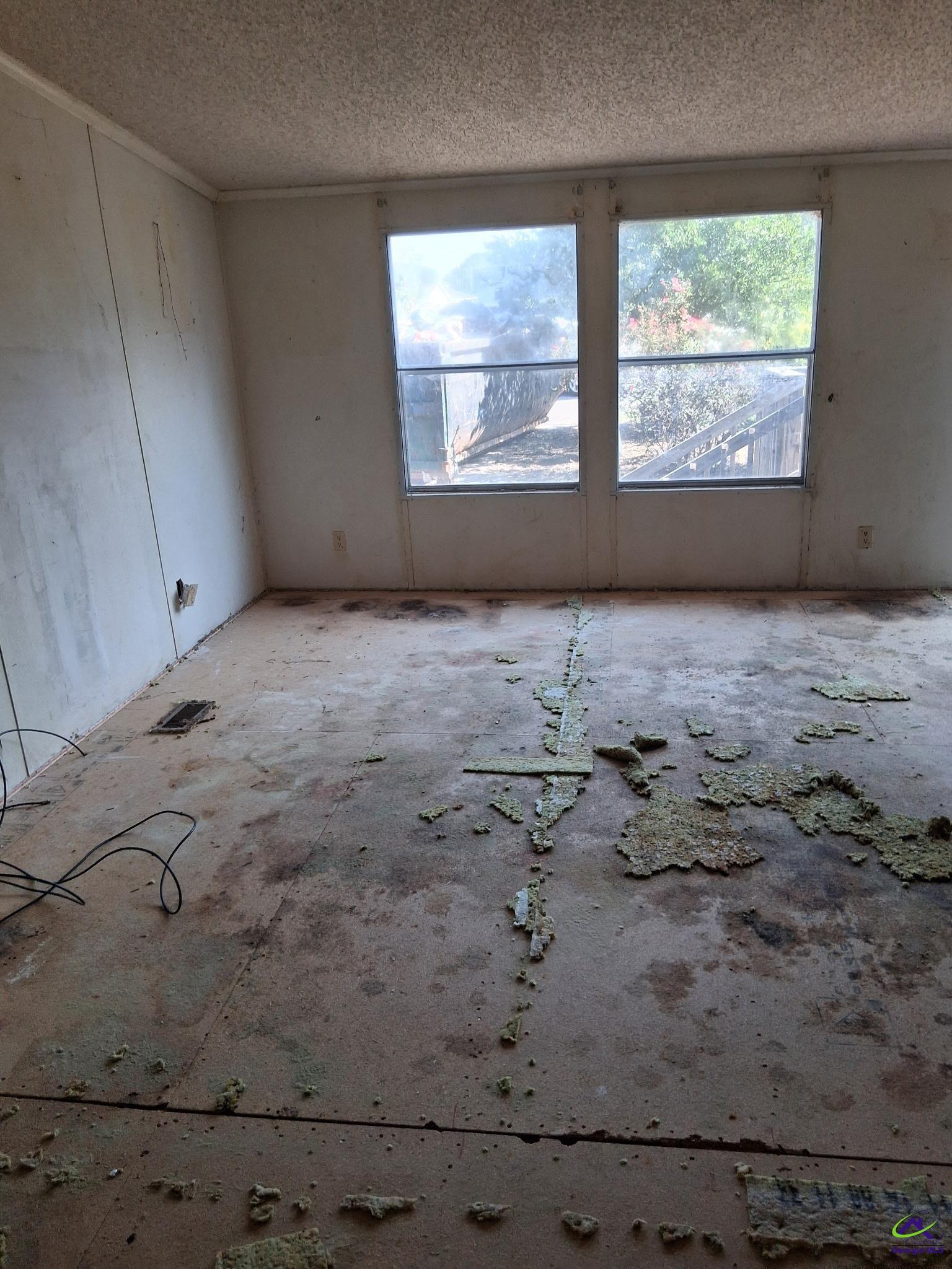 101 Williamsburg Trail