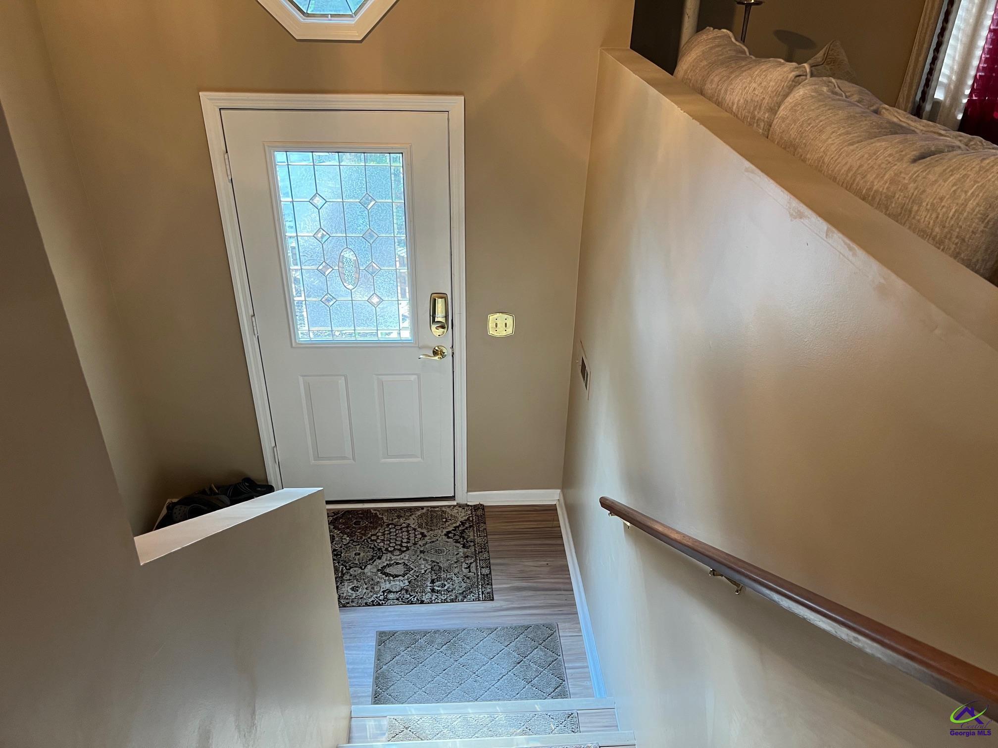 107 Red Oak Glen