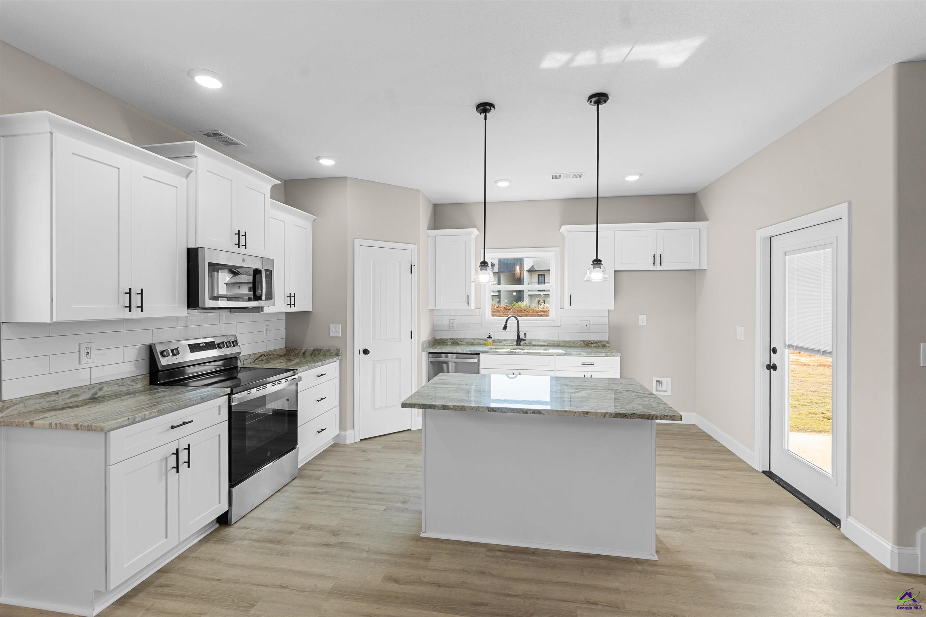 238 Beau Claire Circle