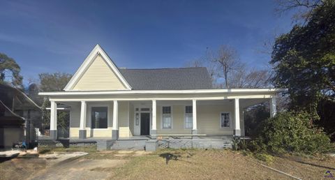 9 Academy Hawkinsville GA 31036