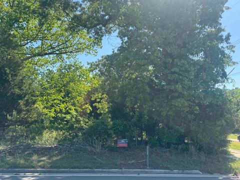 104 old Perry Road Bonaire GA 31005