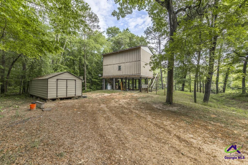 311 Riverside Drive
