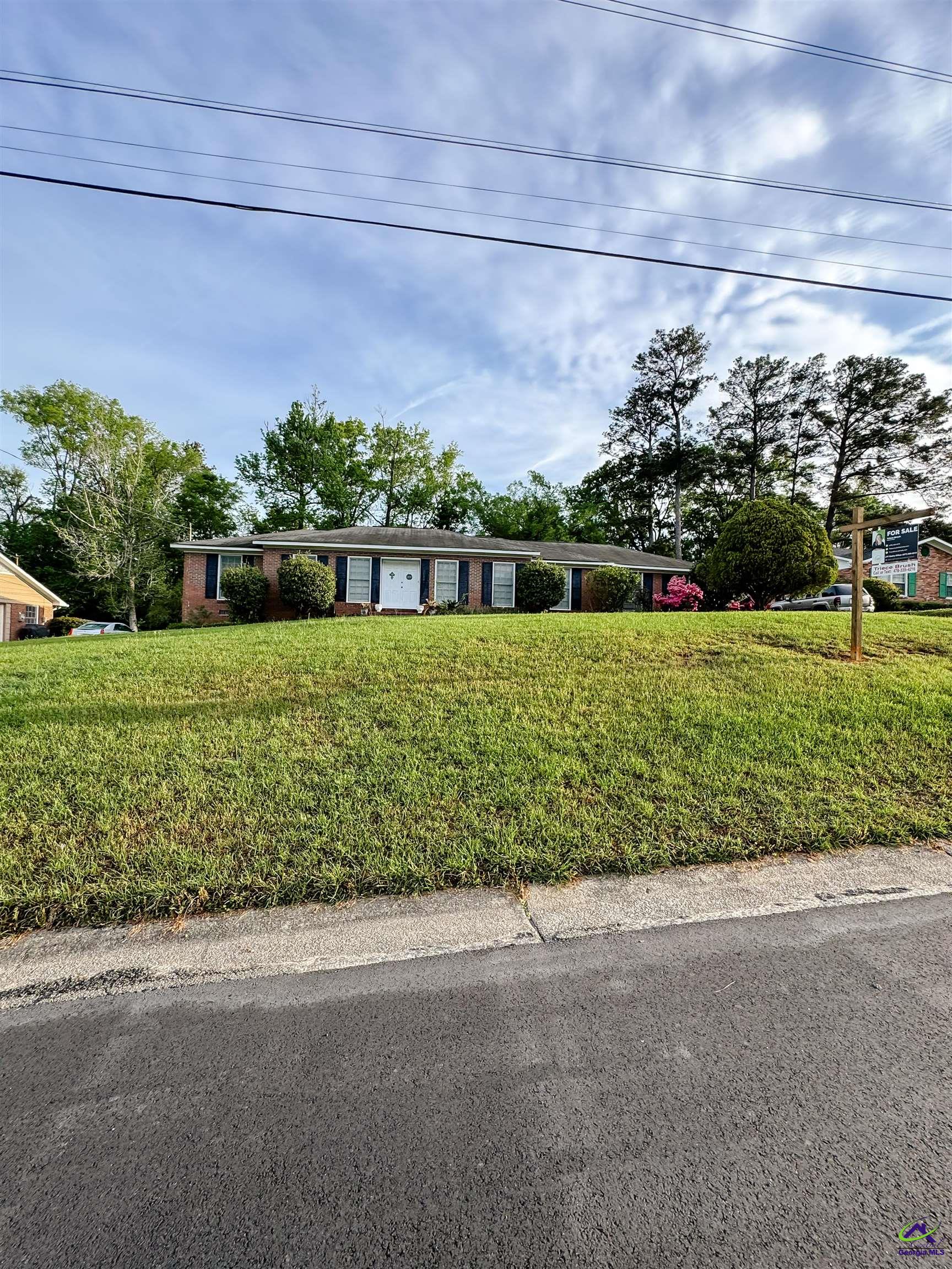 4559 N Beechwood Drive