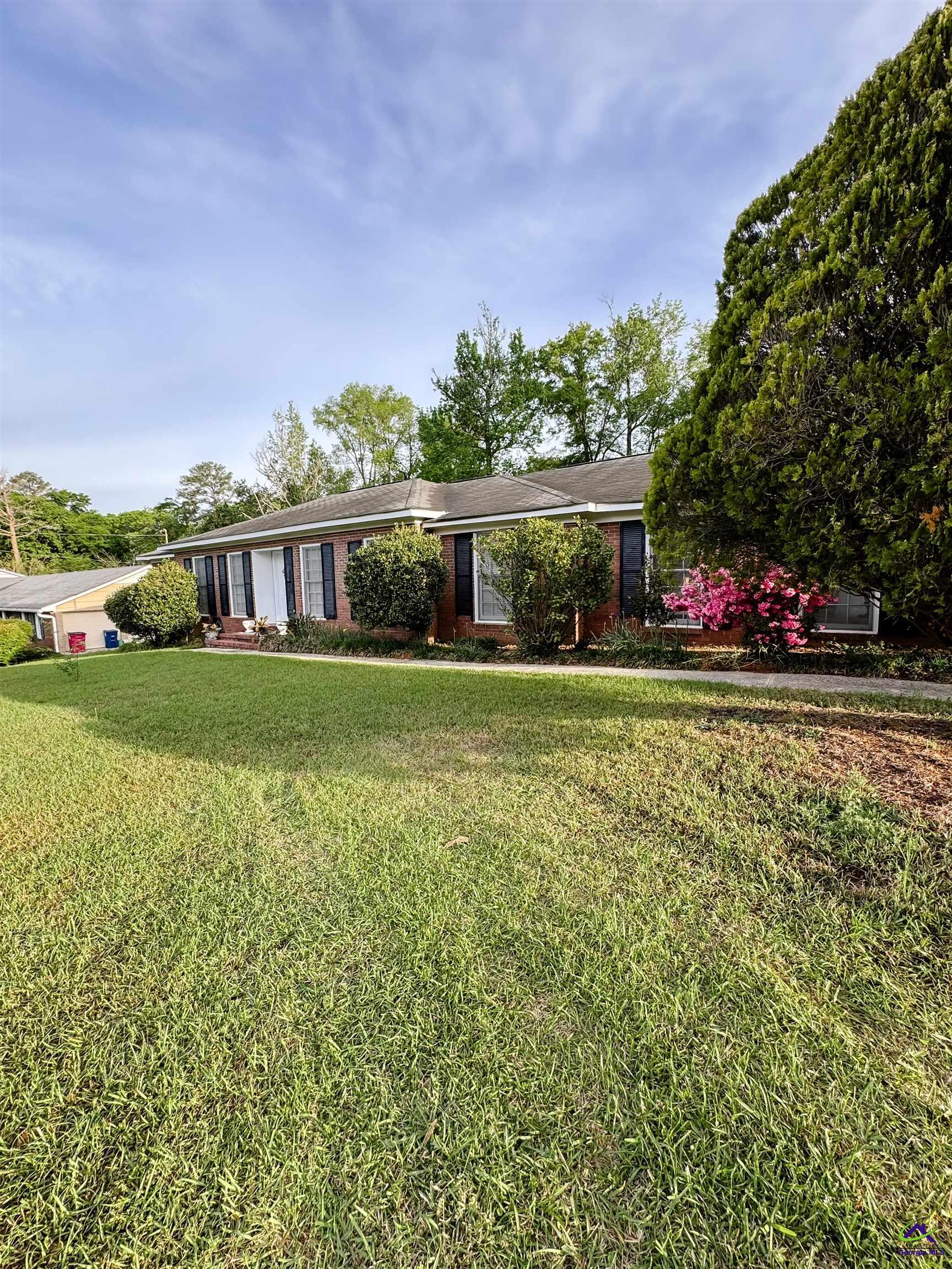 4559 N Beechwood Drive