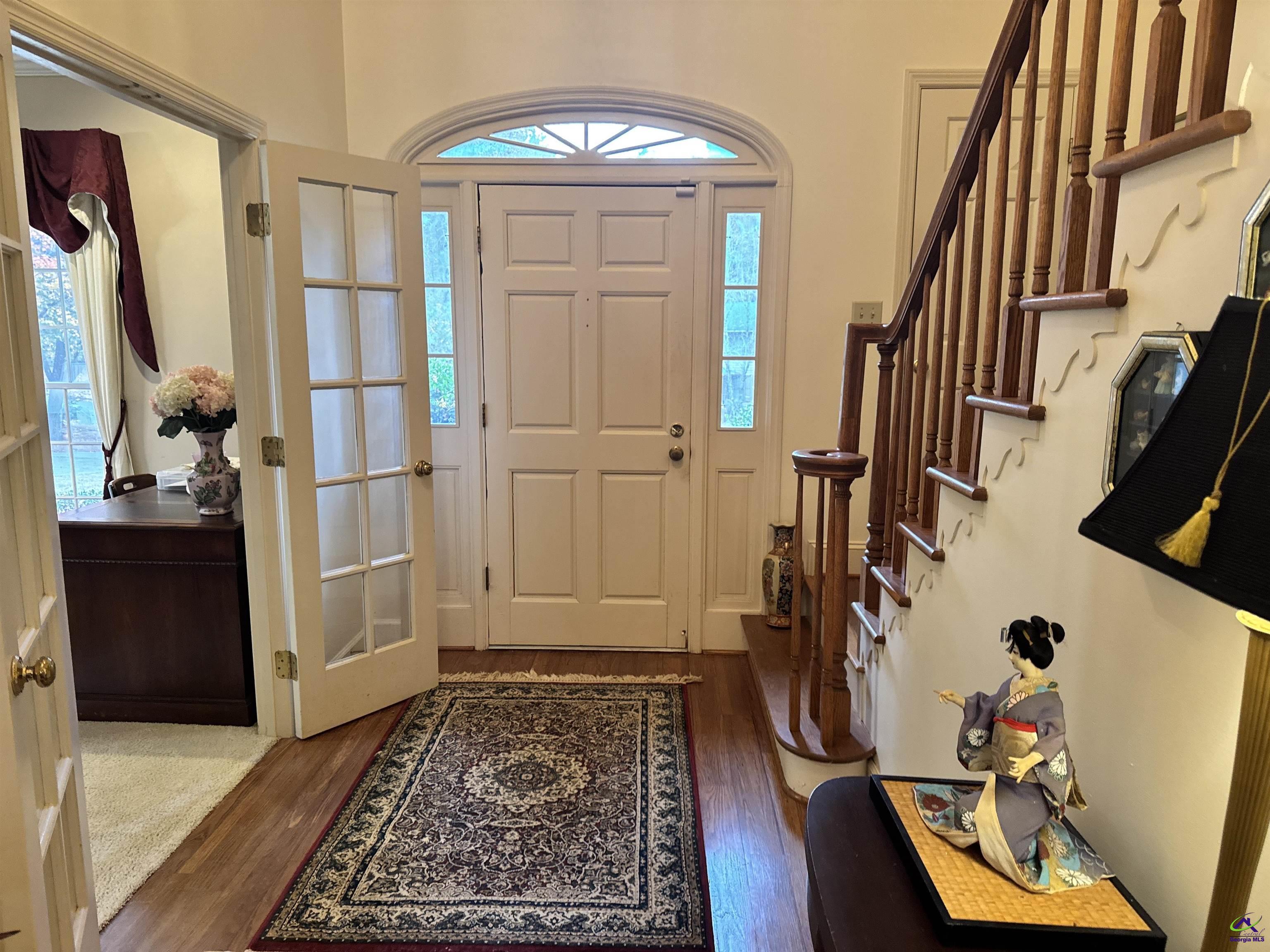 214 River North Circle