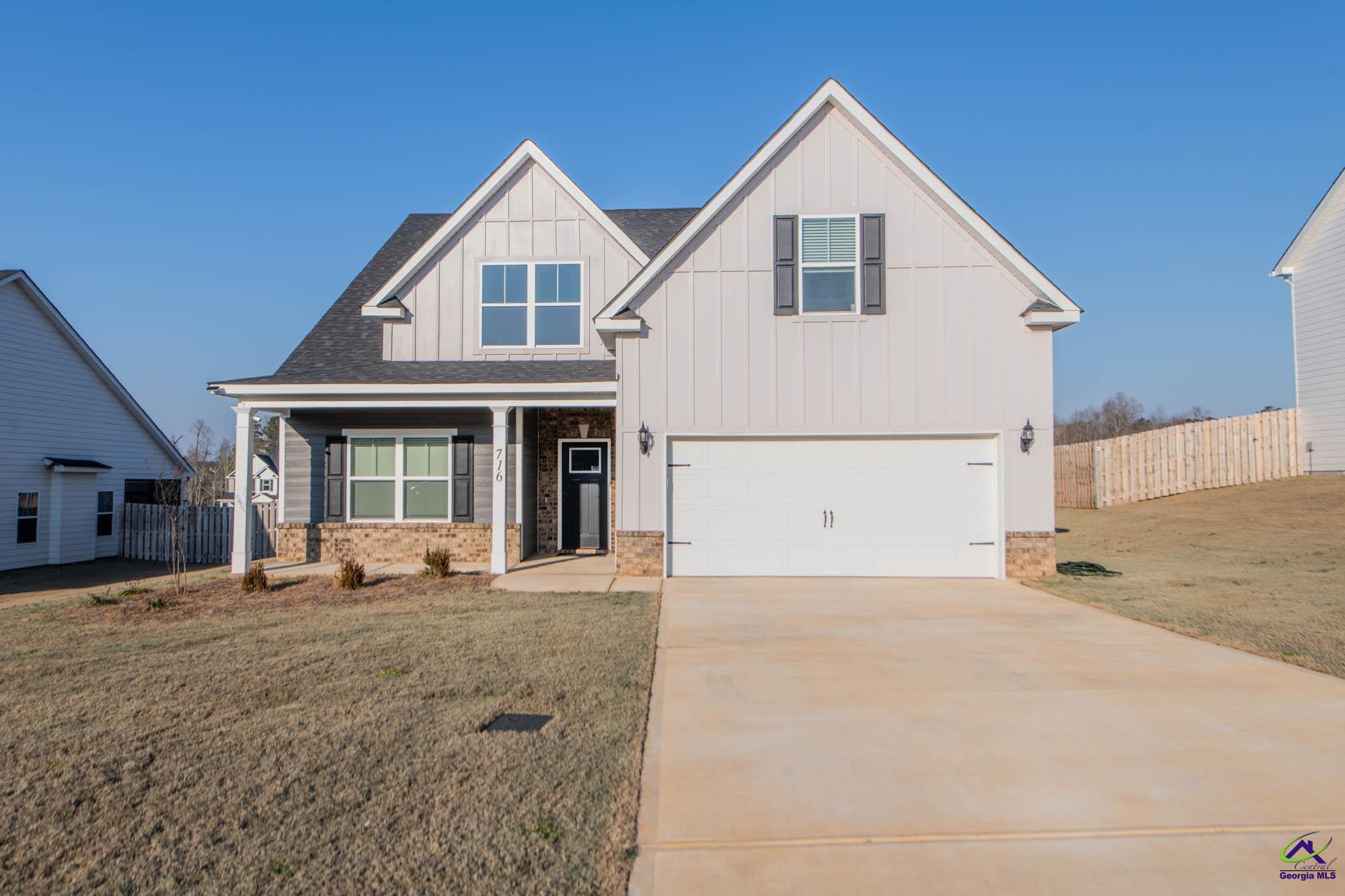 716 Lindsey Brooke Trace