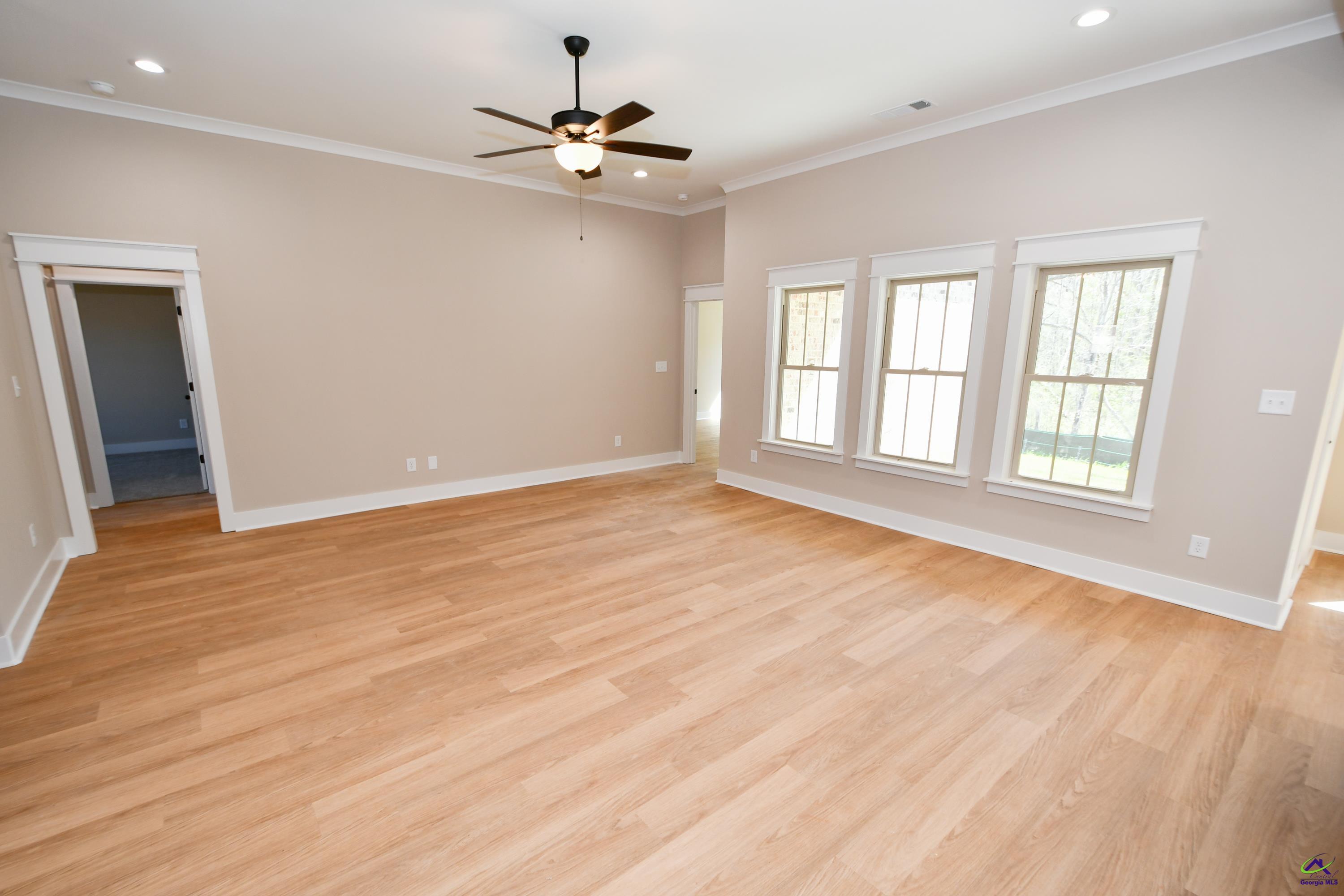 225 Willowbrook Lane
