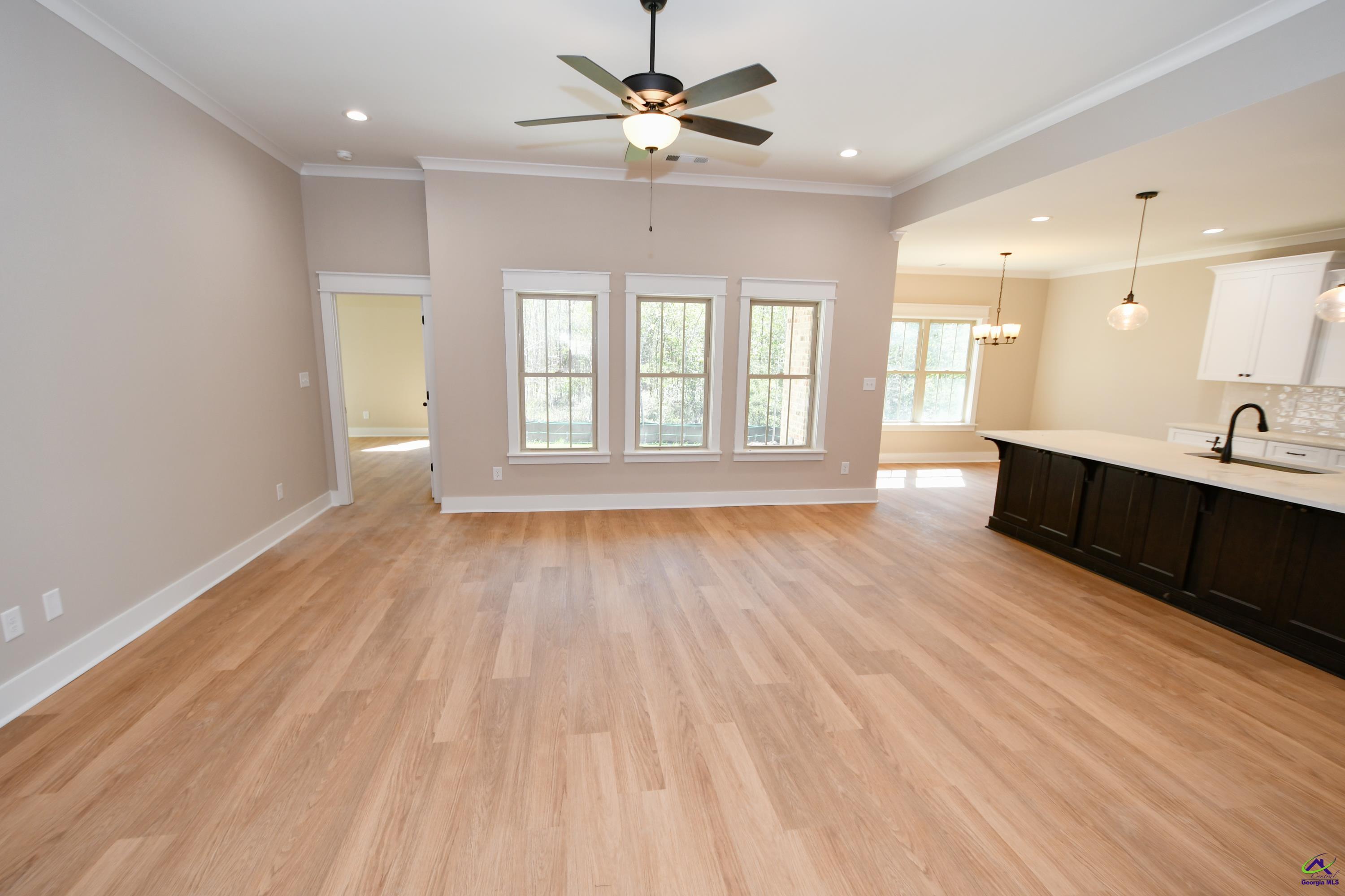 225 Willowbrook Lane