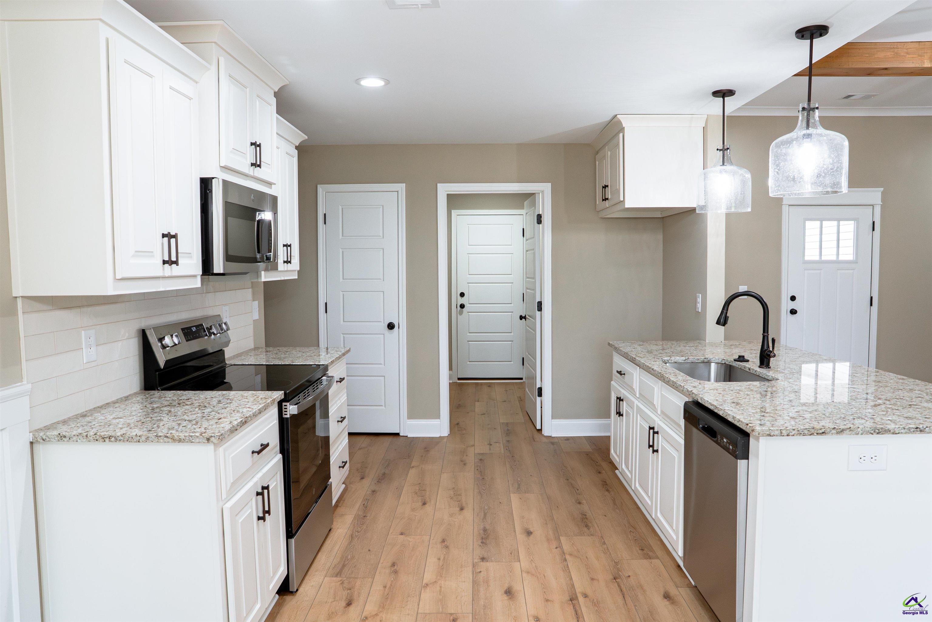 413 Longhorn Trail