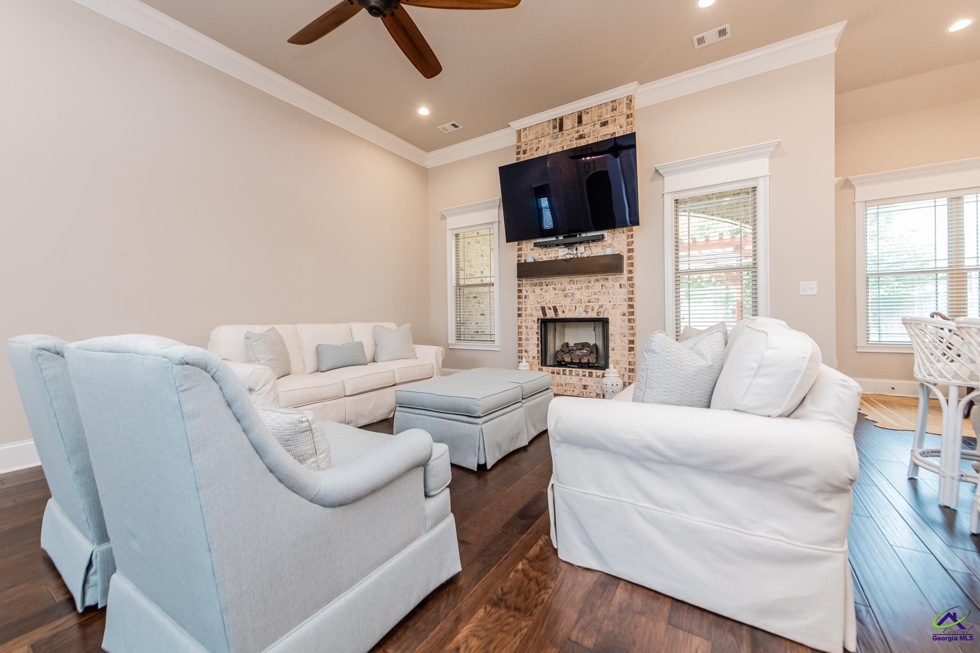 826 Kyler Lane