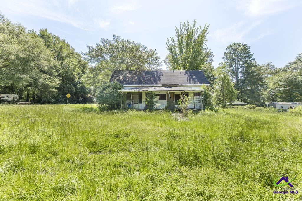 30 Pottervile Main Street