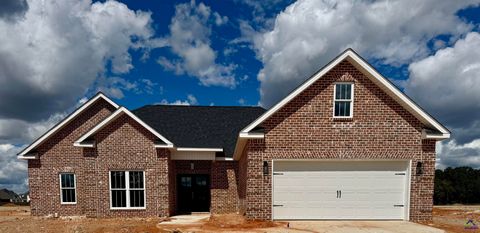 206 Emberwood Way Kathleen GA 31047