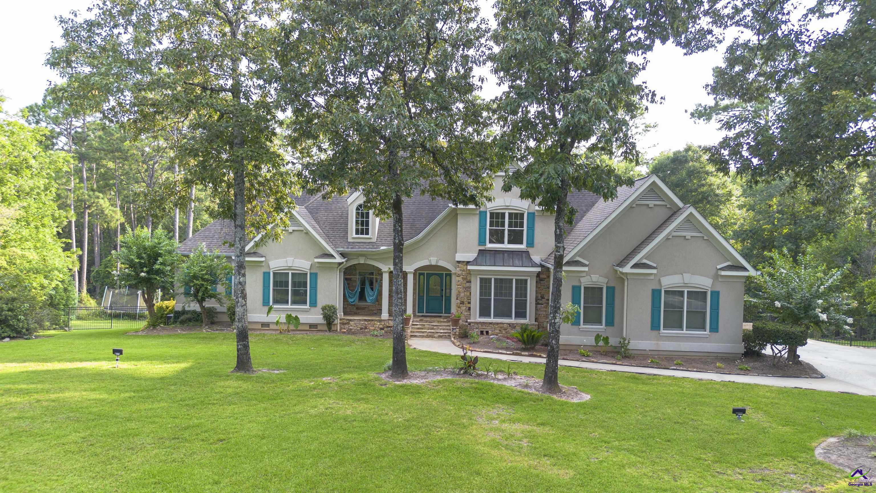 214 Westbury Court