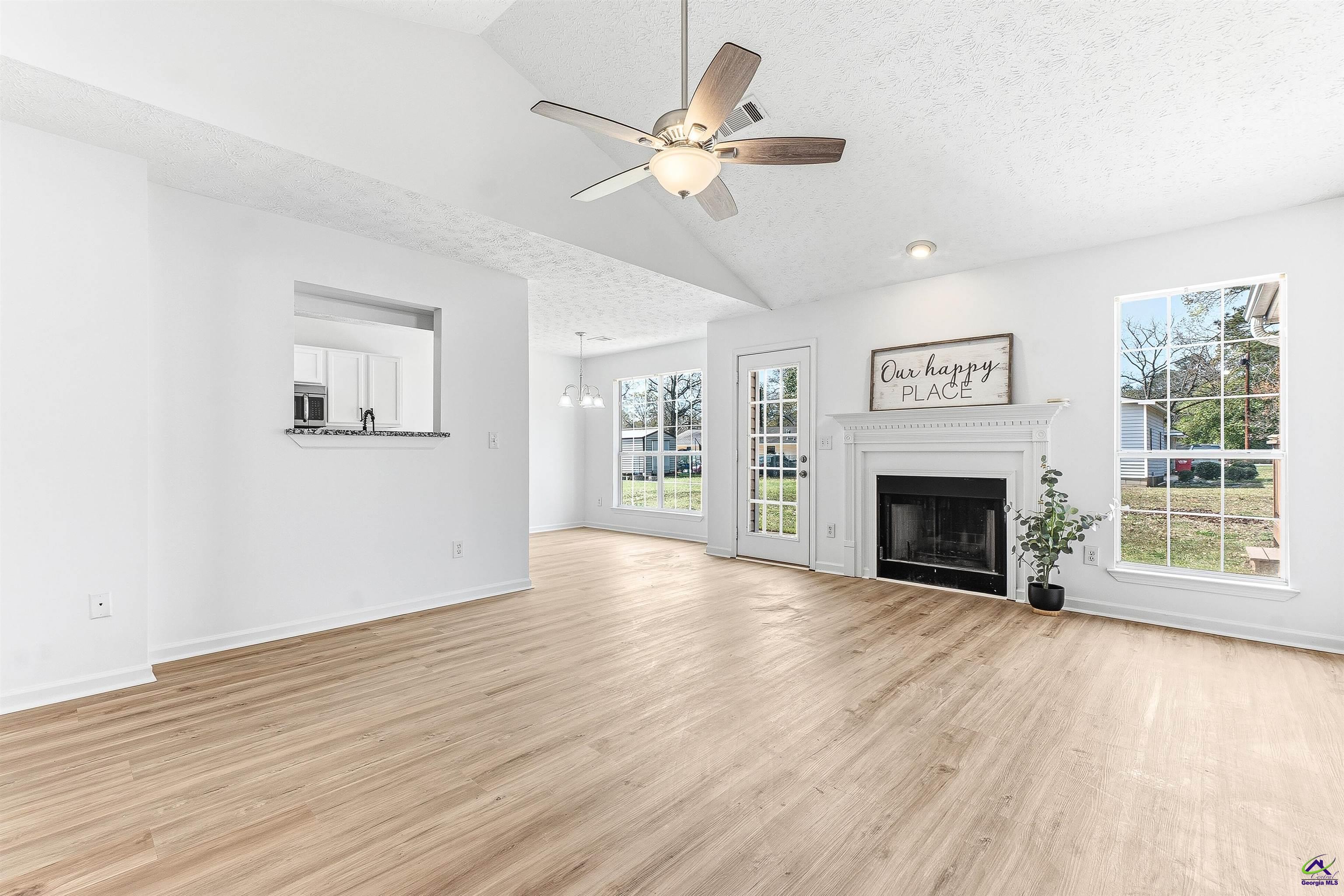 204 Apple Valley Road