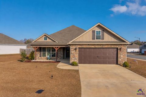 100 Huxley Terrace Bonaire GA 31005