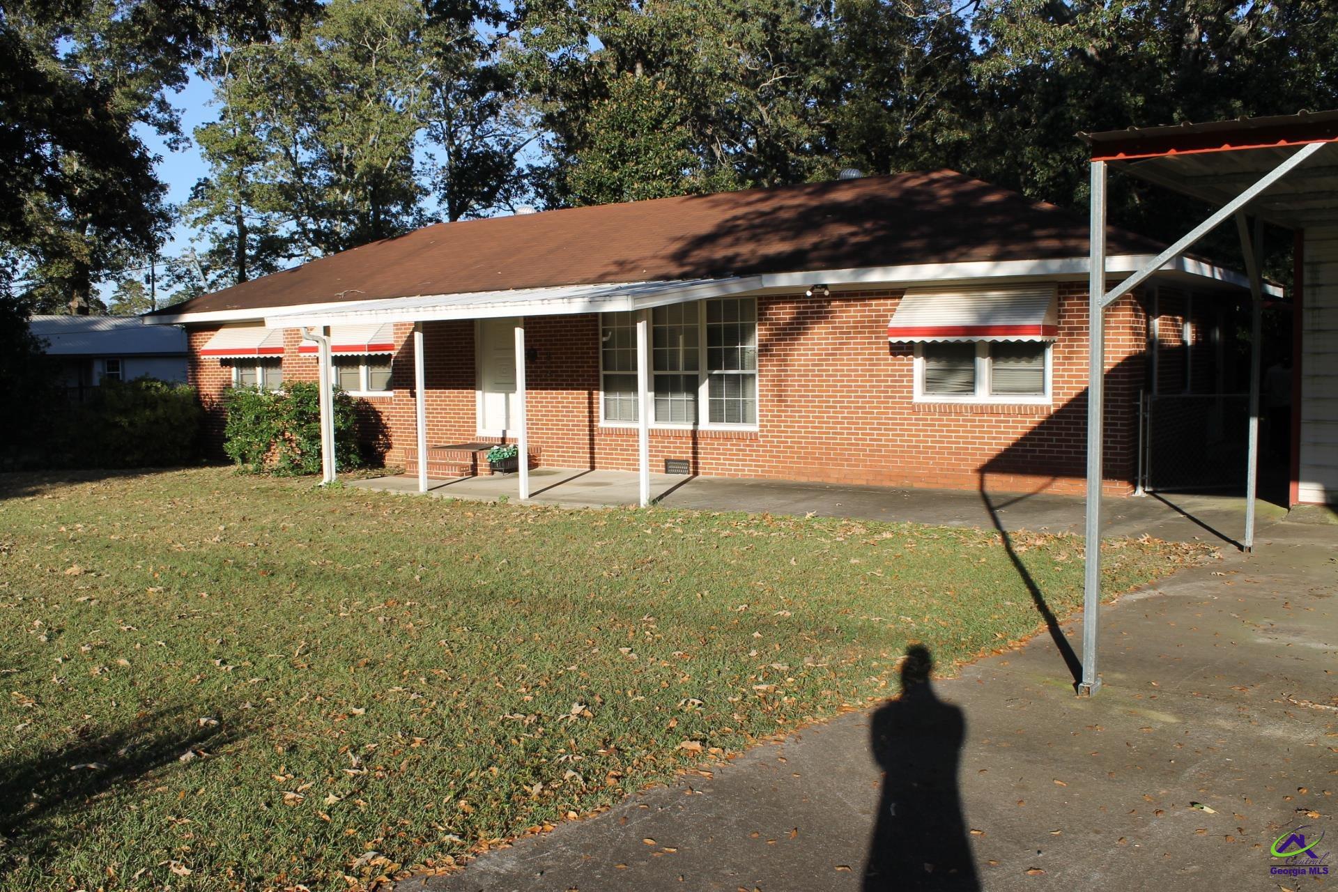 102 Dennis Drive