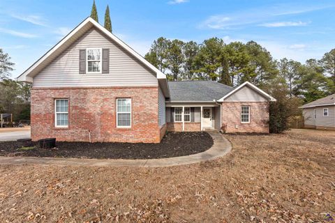 105 Eagles Ridge Court Perry GA 31063