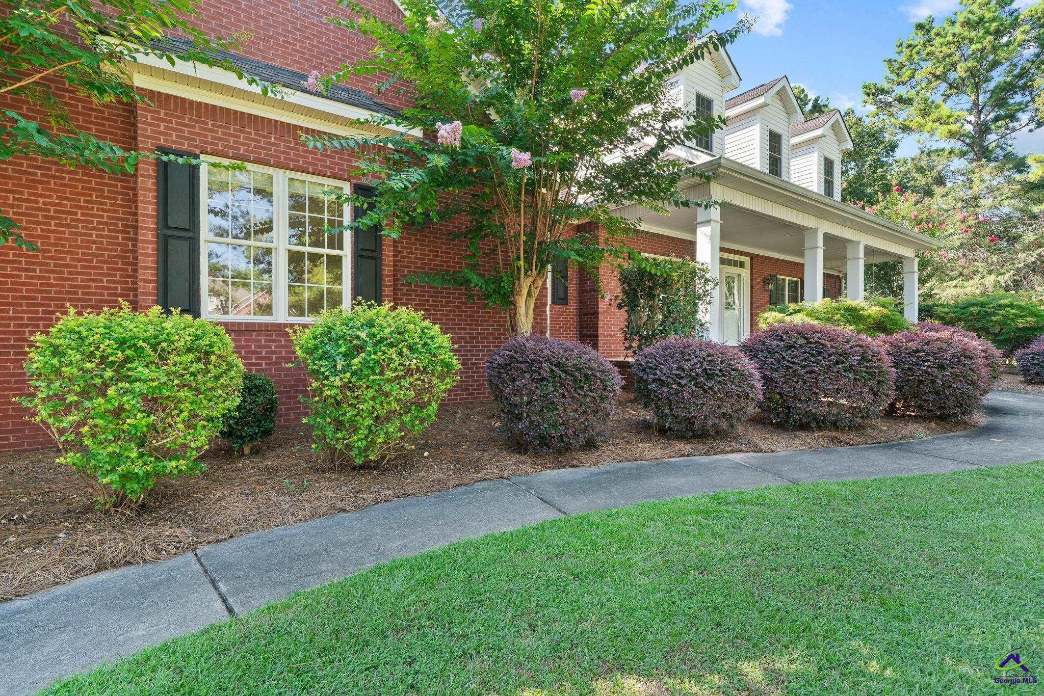 502 Arons Court