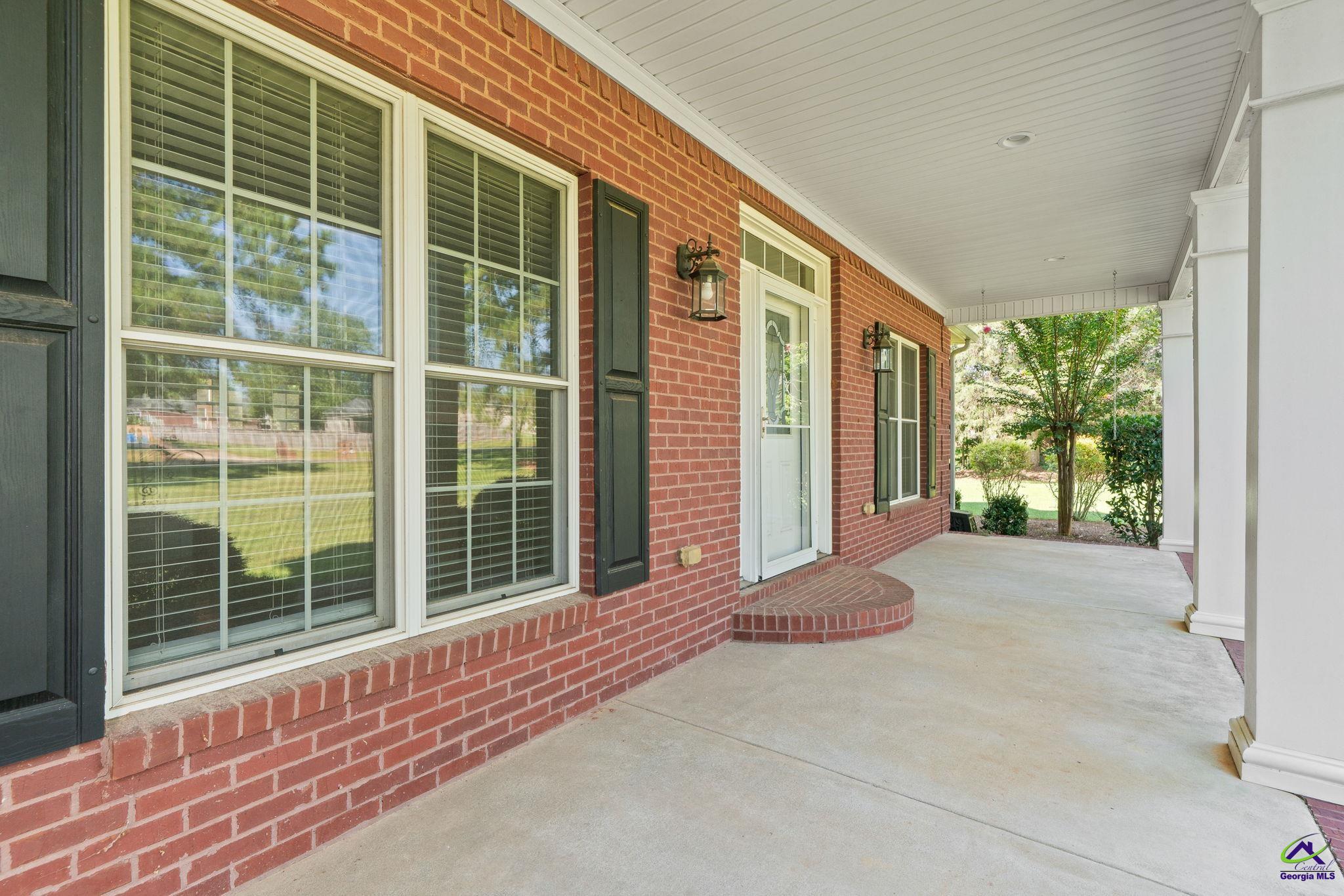 502 Arons Court