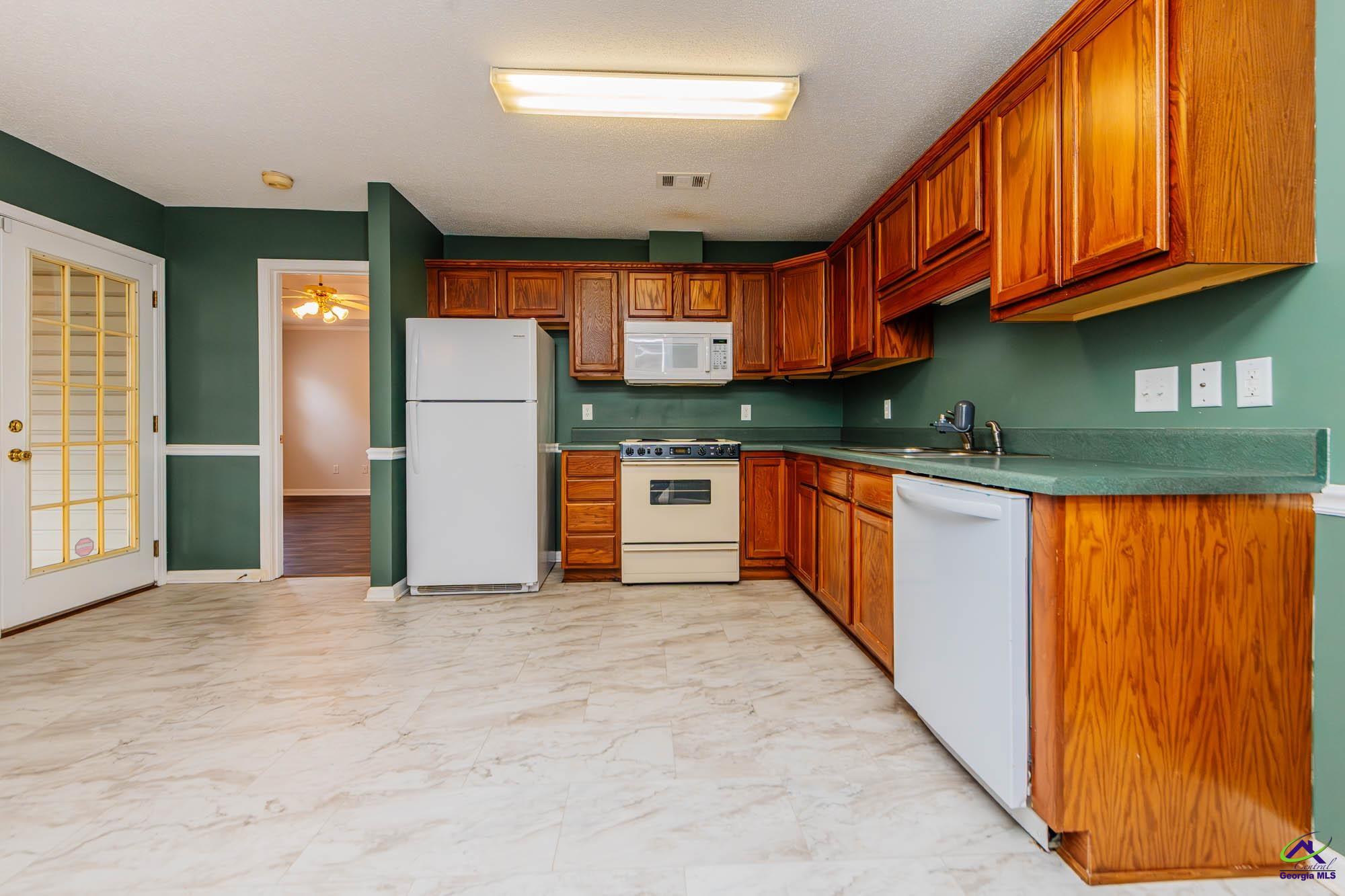 201 Eagles Landing Trail