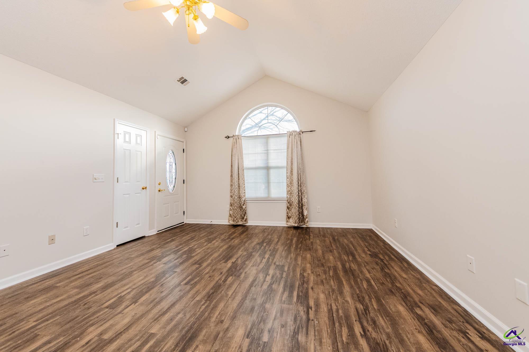 201 Eagles Landing Trail