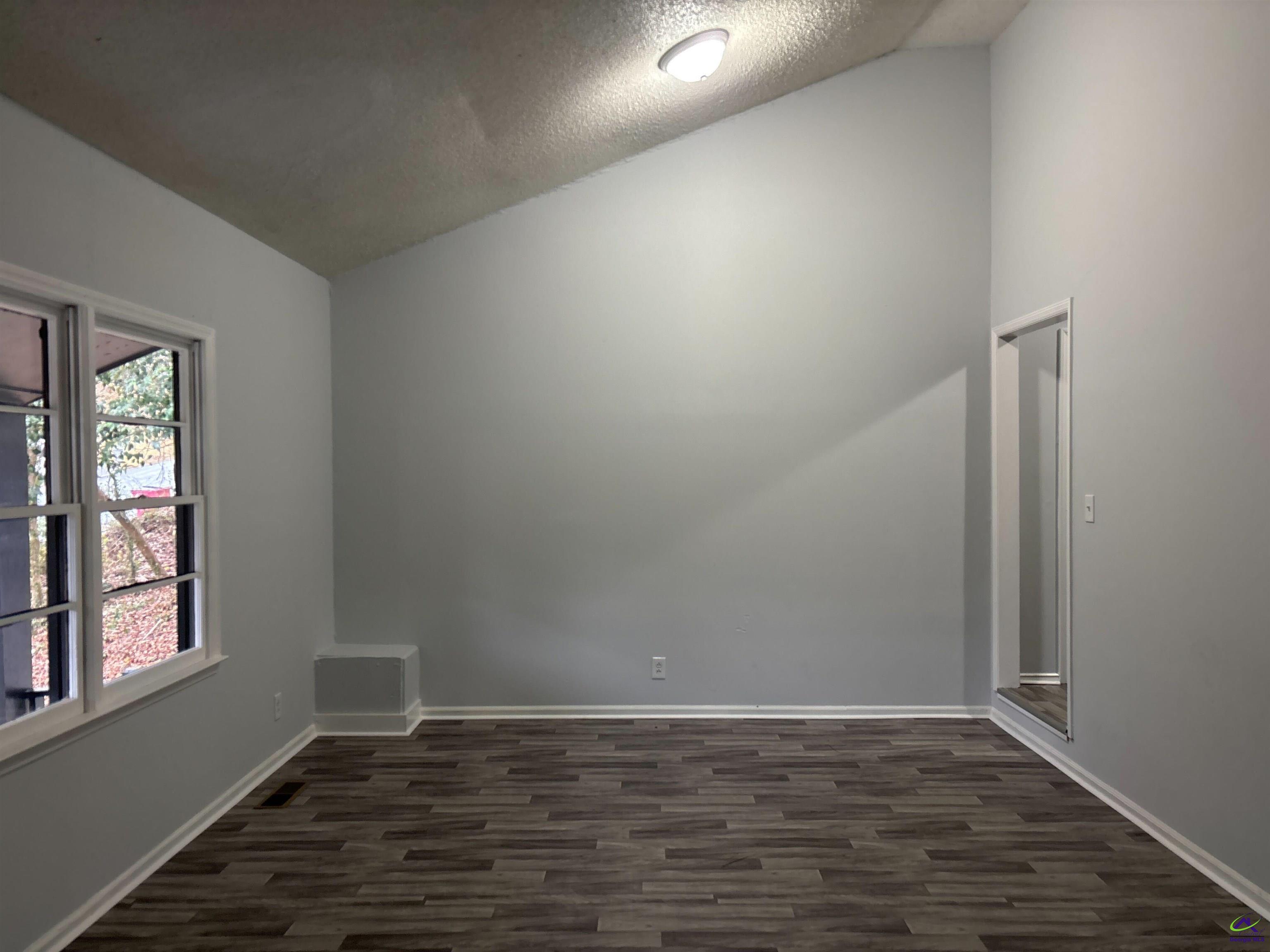 1467 New Castle Drive