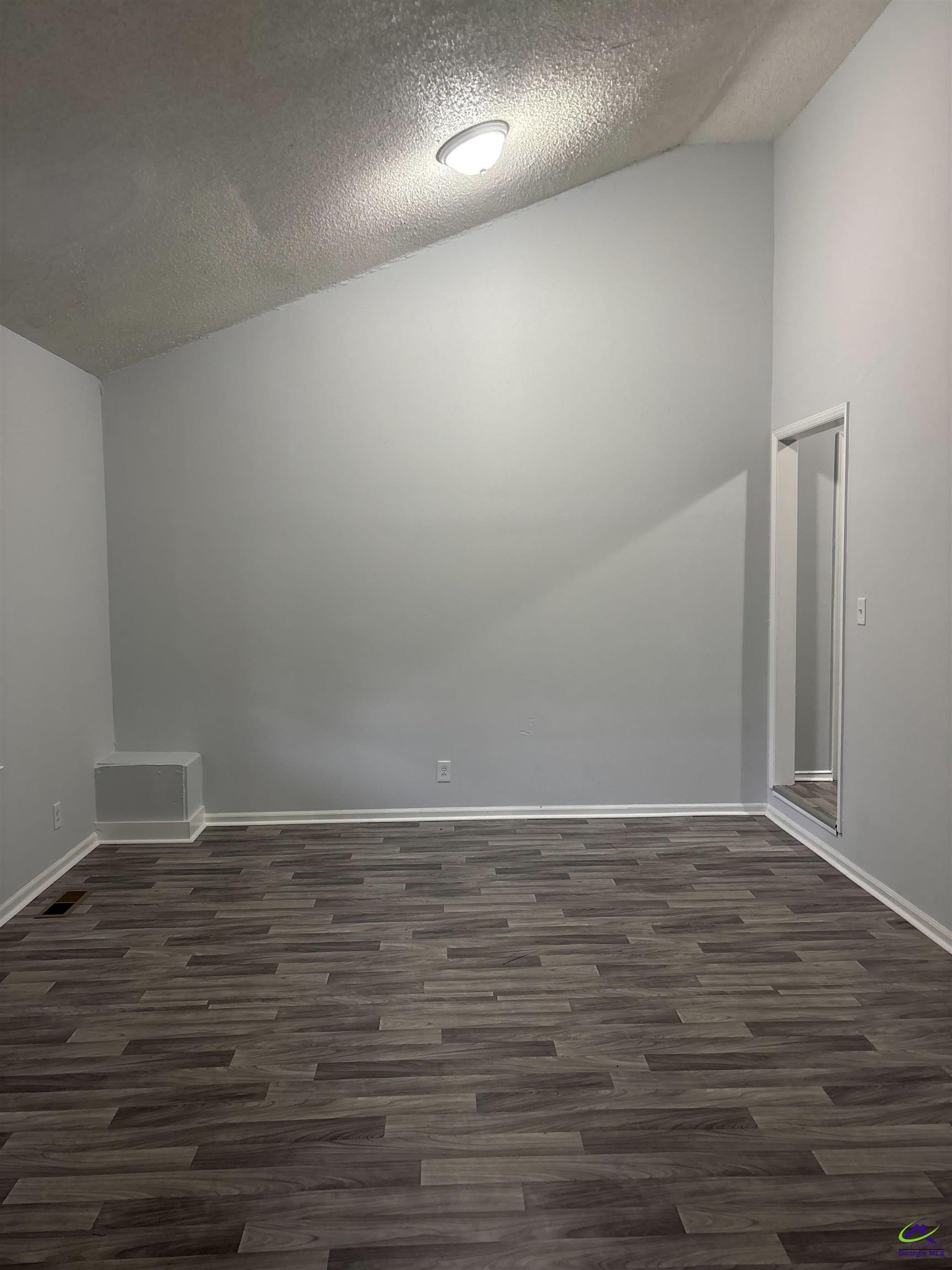 1467 New Castle Drive