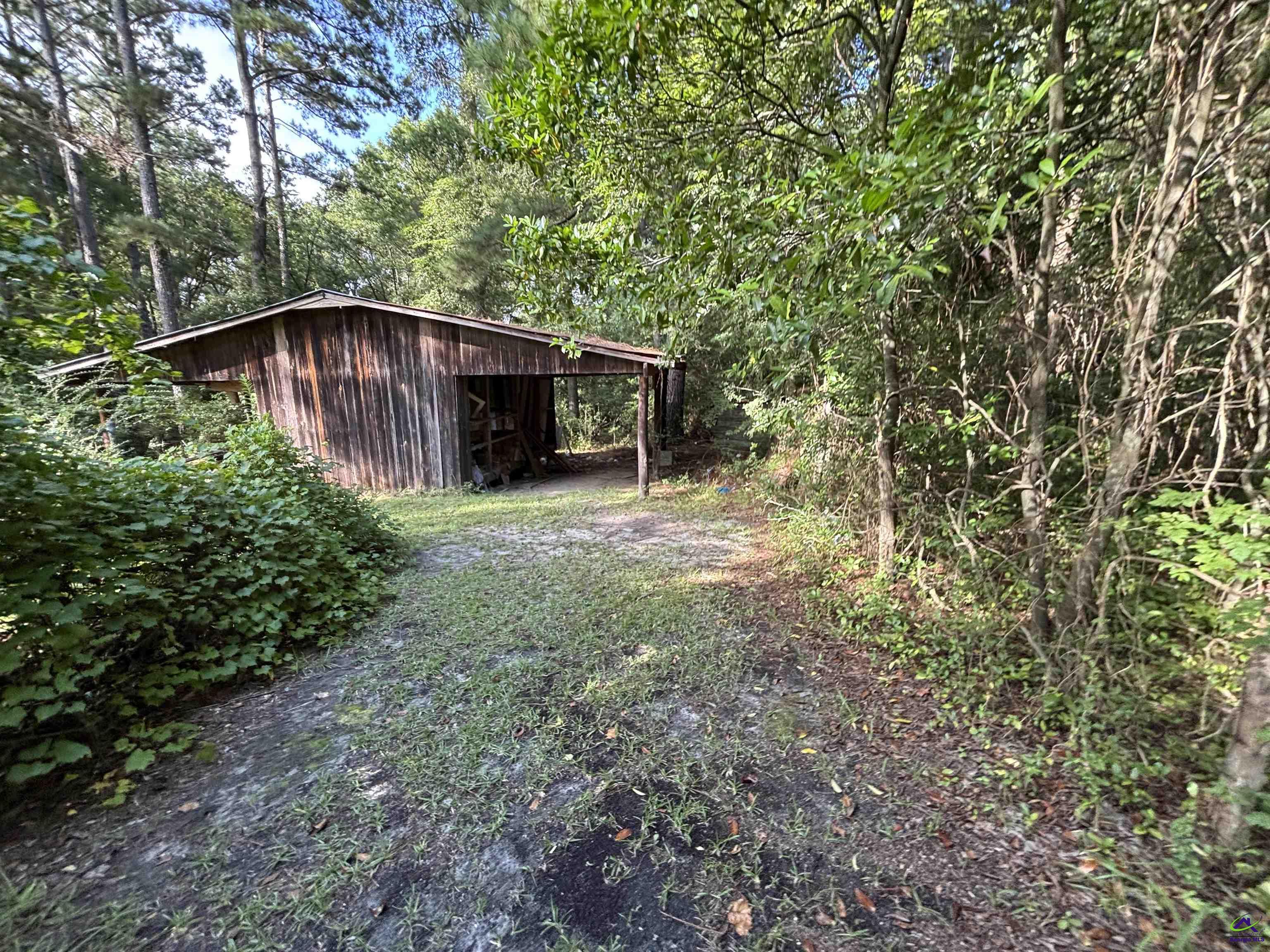 Lot Larryton Drive