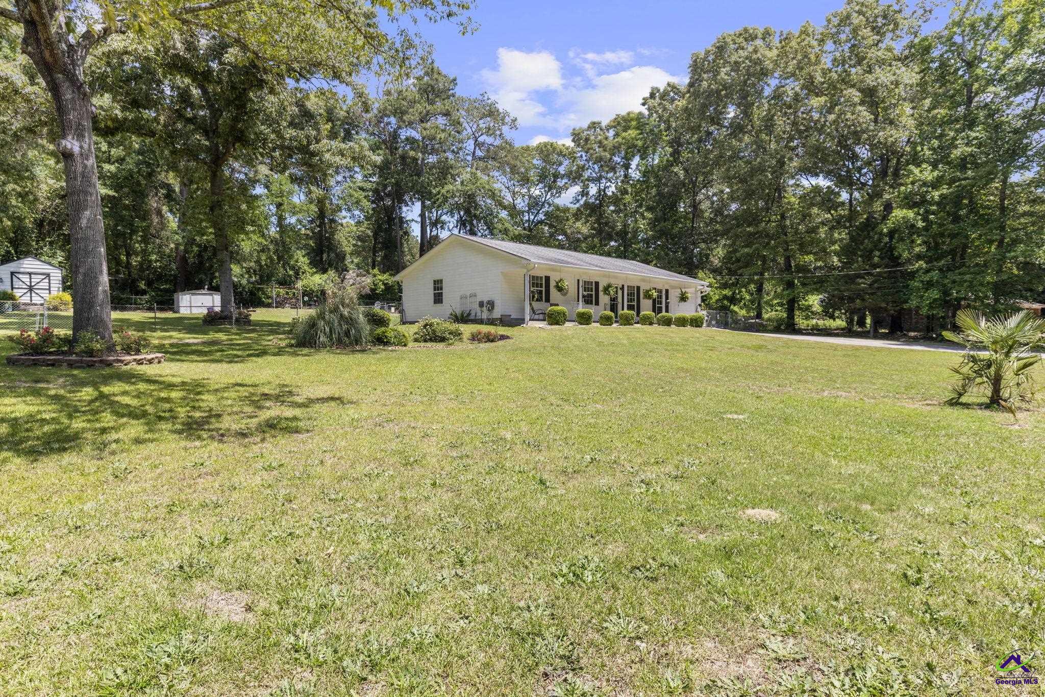 305 N Lake Drive