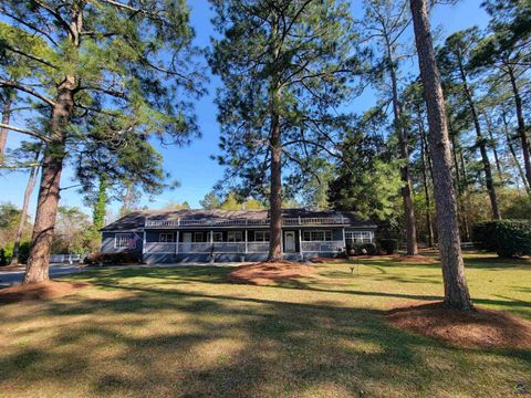568 E GA 26 Highway Cochran GA 31014