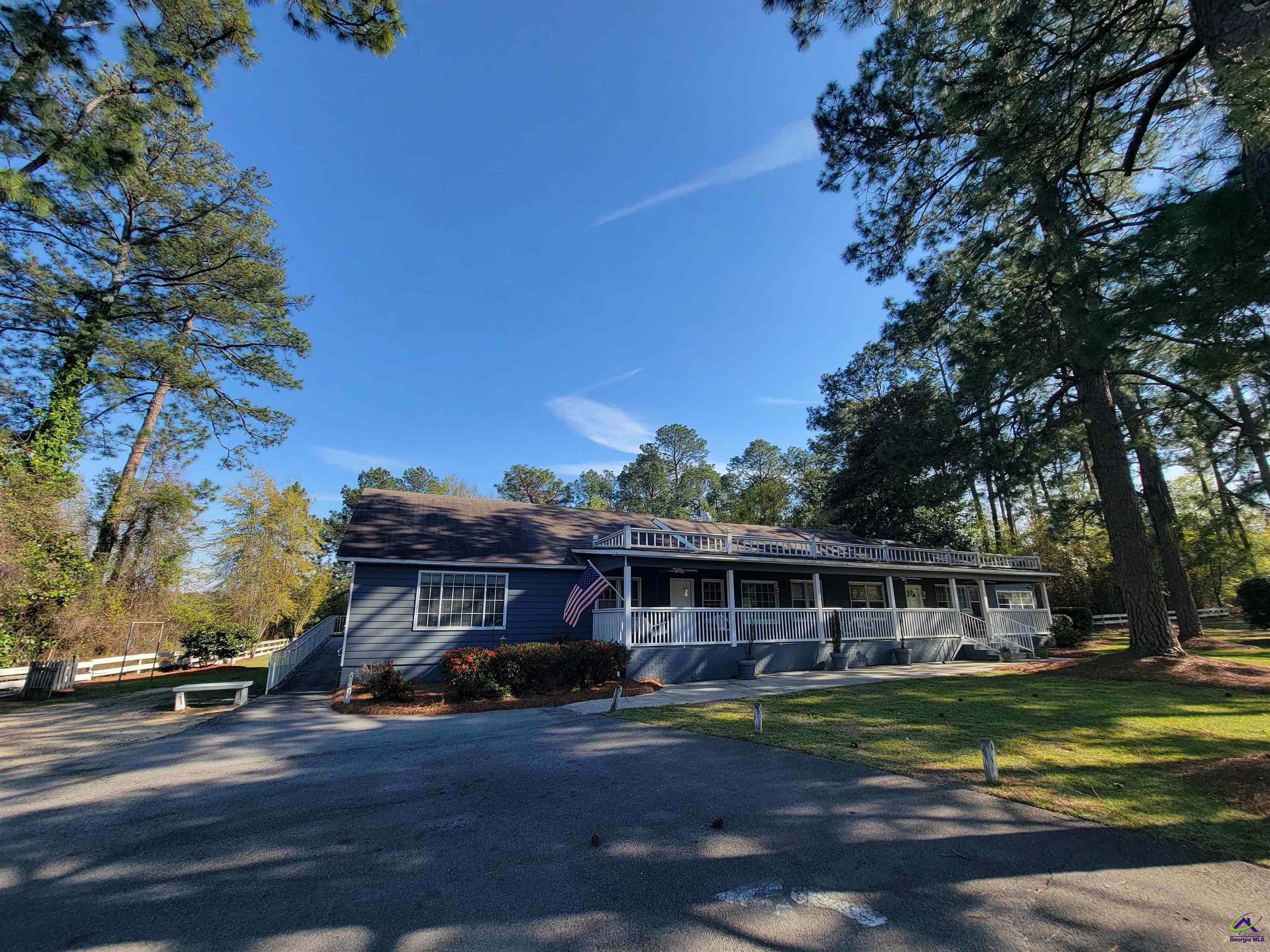 568 E GA 26 Highway