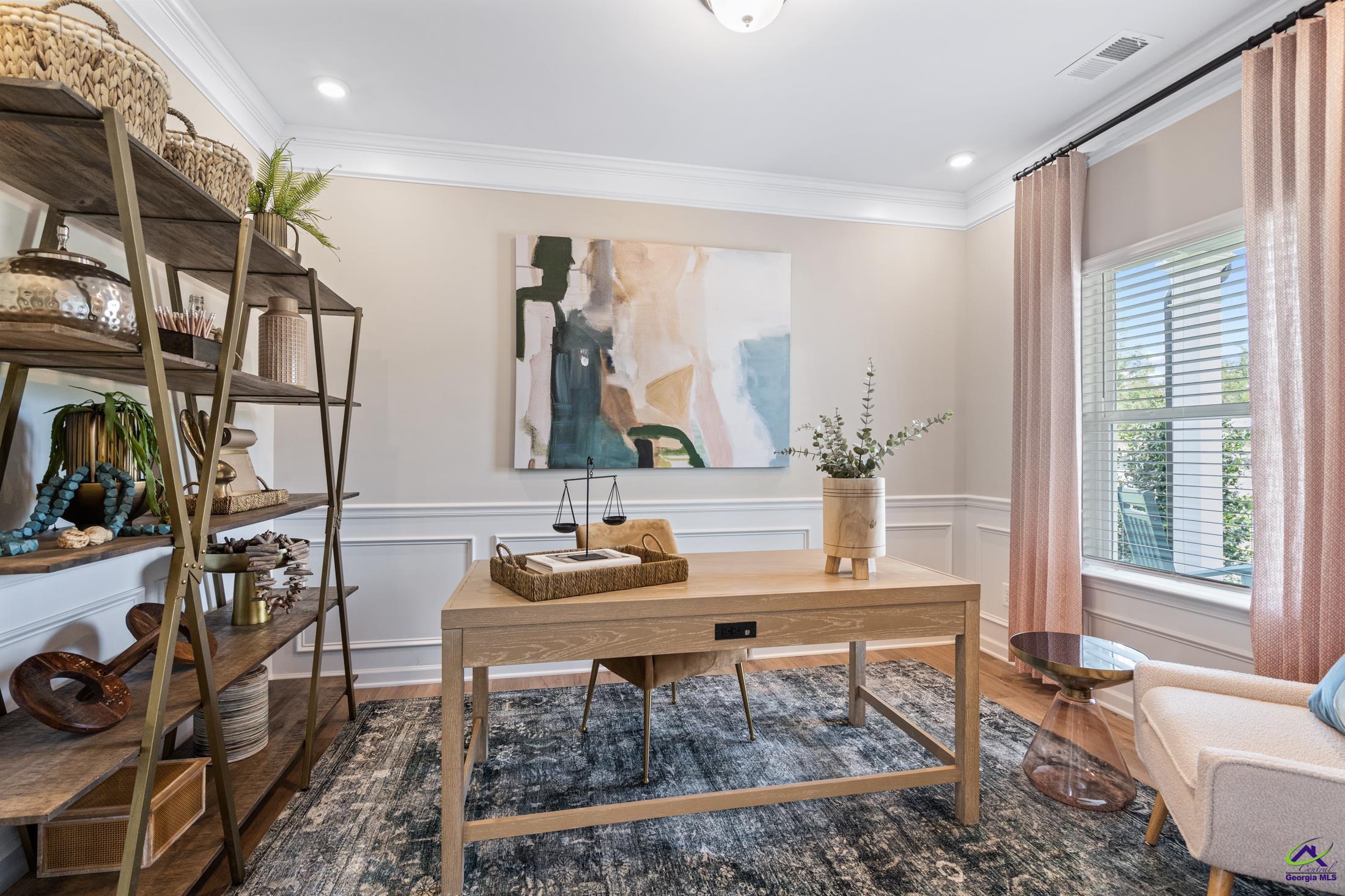 302 Shantz Way