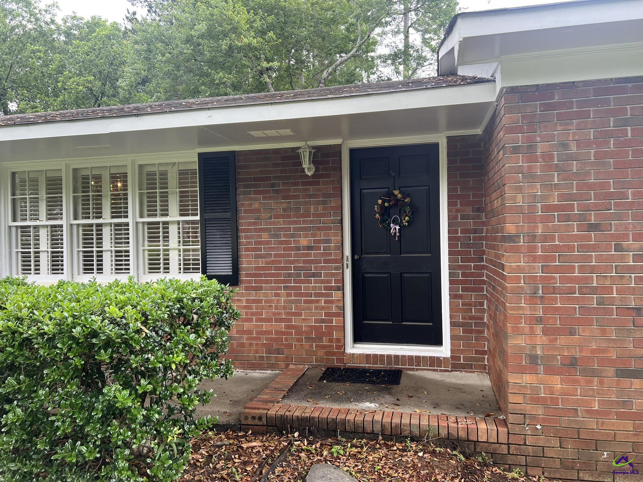 988 Hickory Ridge Drive