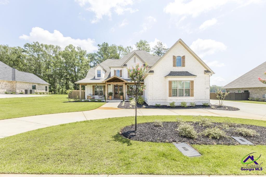 221 Bristleleaf Path