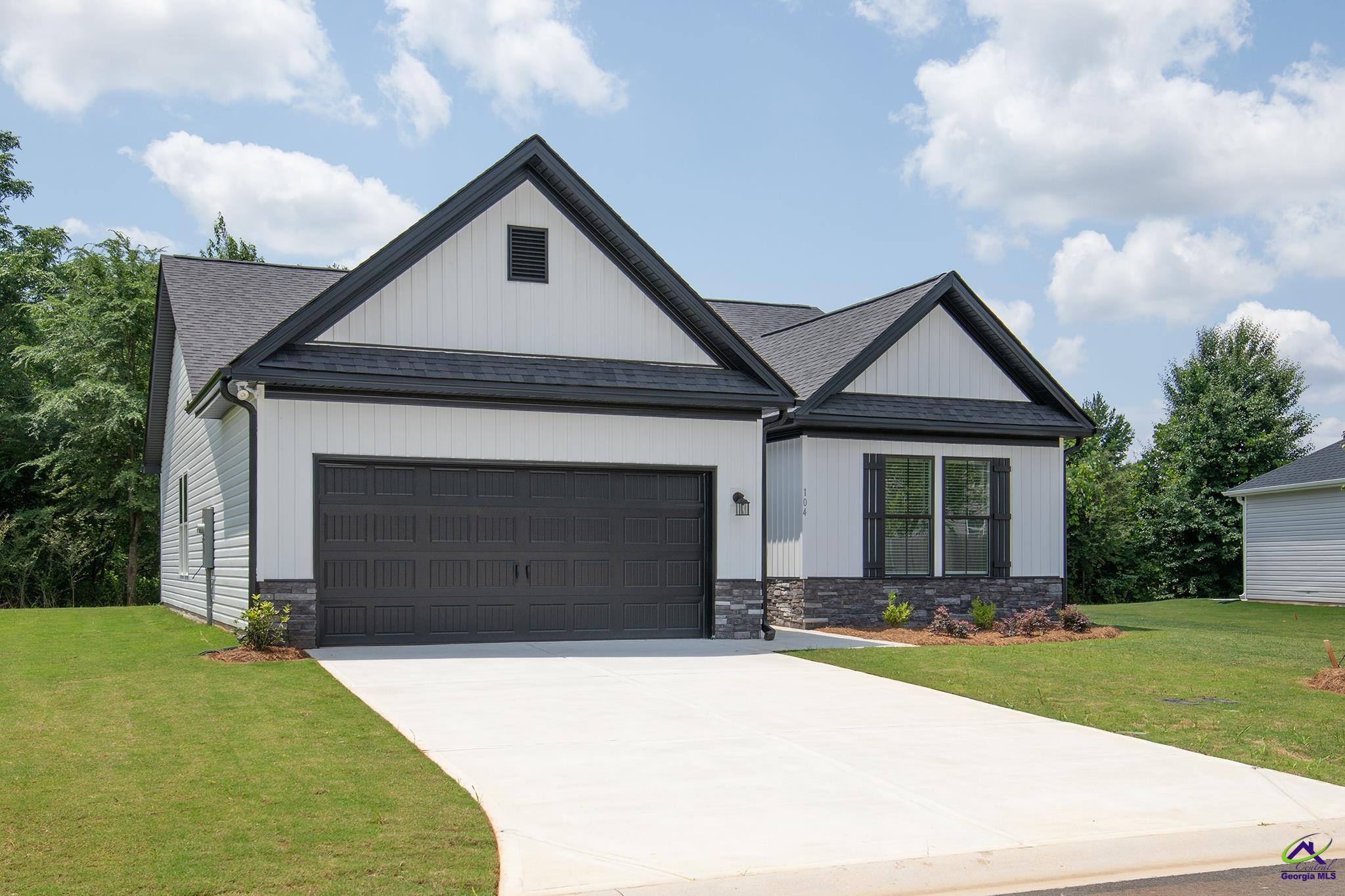 104 Breakwater Way